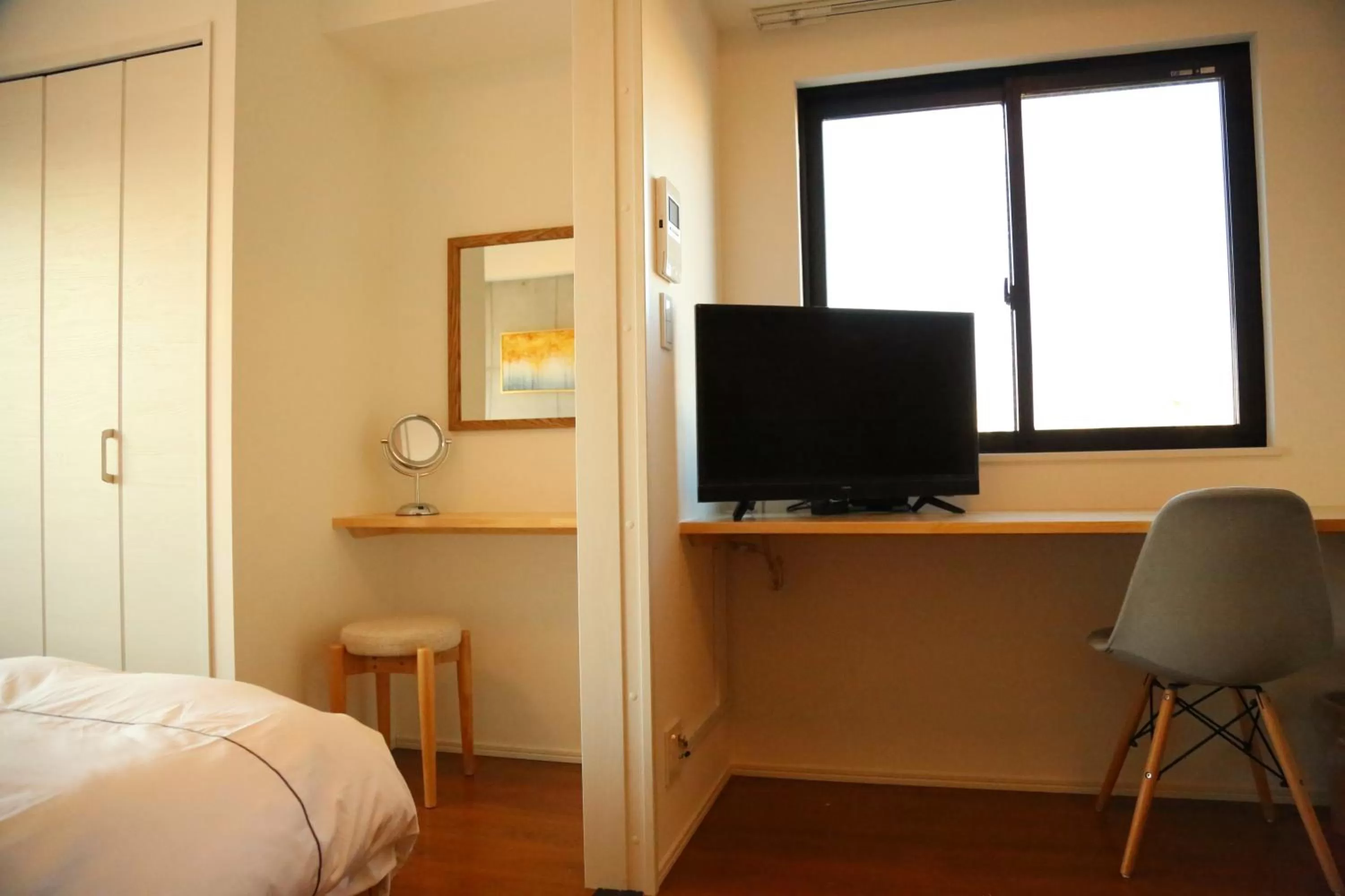 Queen Room with Balcony - single occupancy in Yoshitsuki kaku - Yoshitsuki Apart Hotel