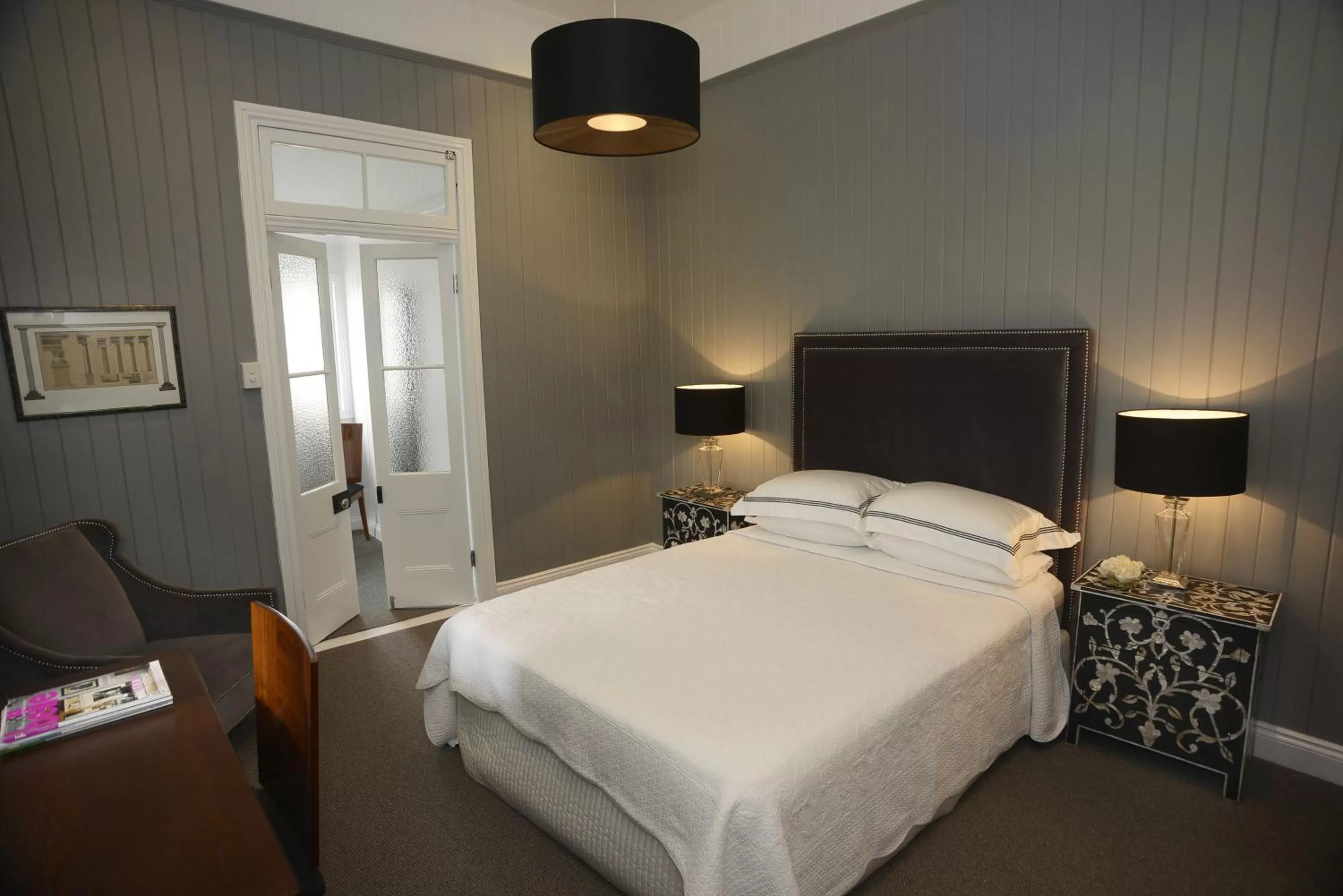 Executive Suite in Heal House