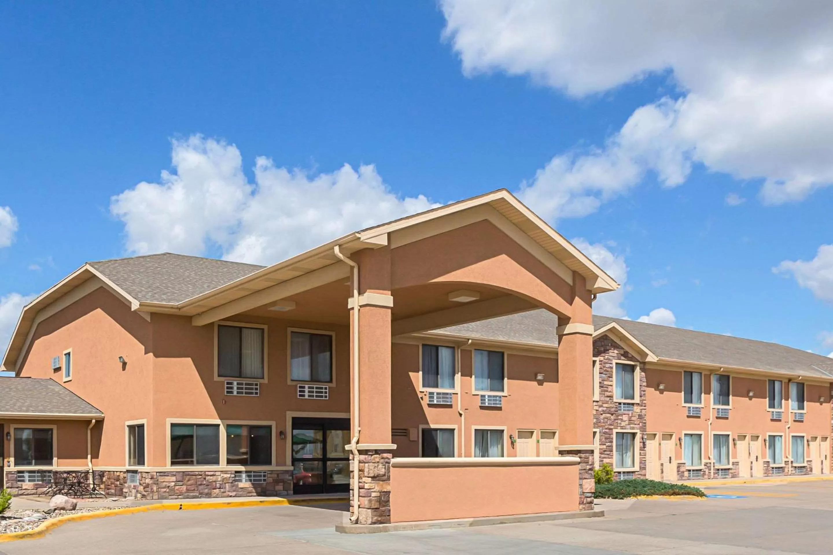 Quality Inn Middleburg Heights near Cleveland Airport