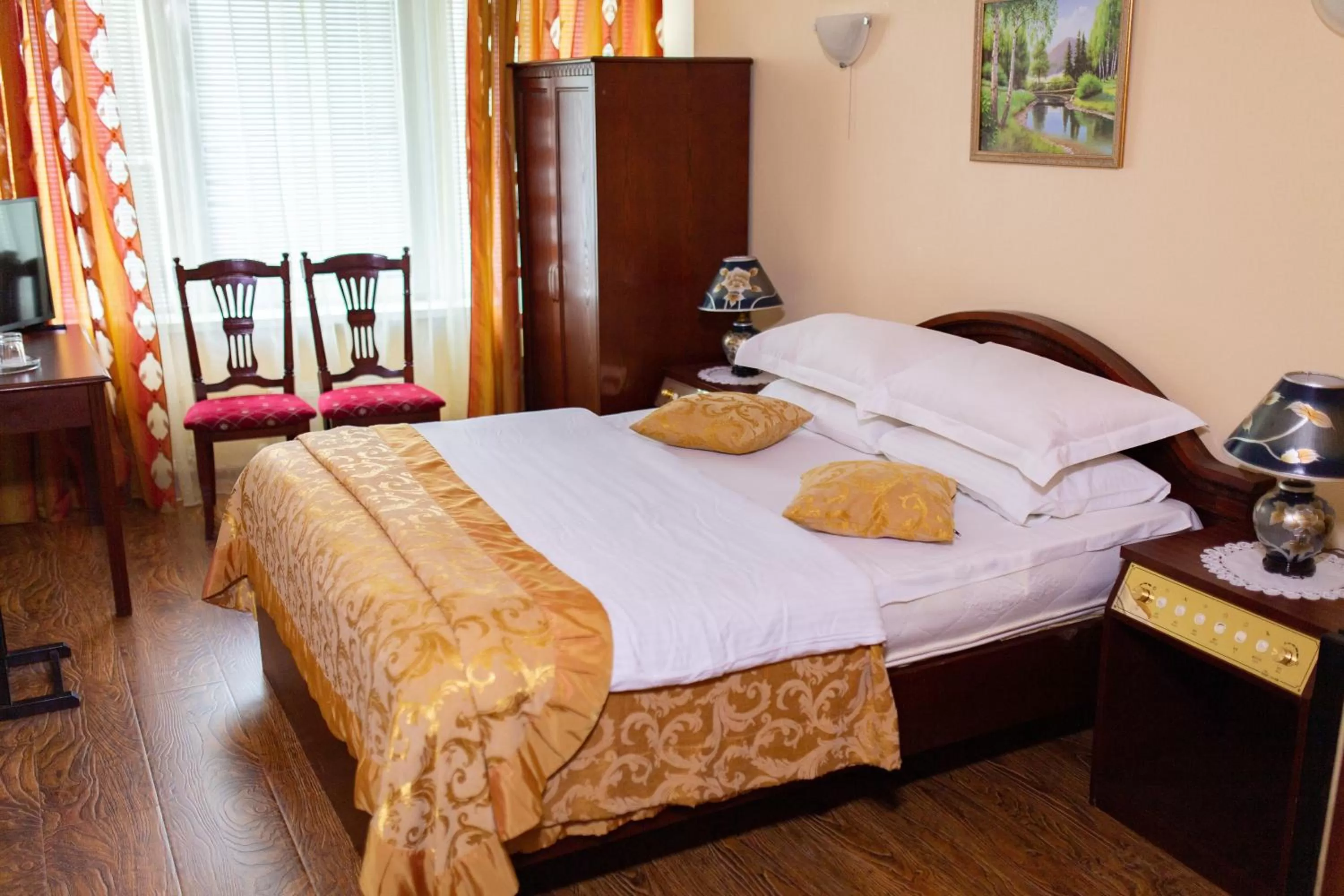 Standard Double Room - single occupancy in Vila Muntenia Hotel