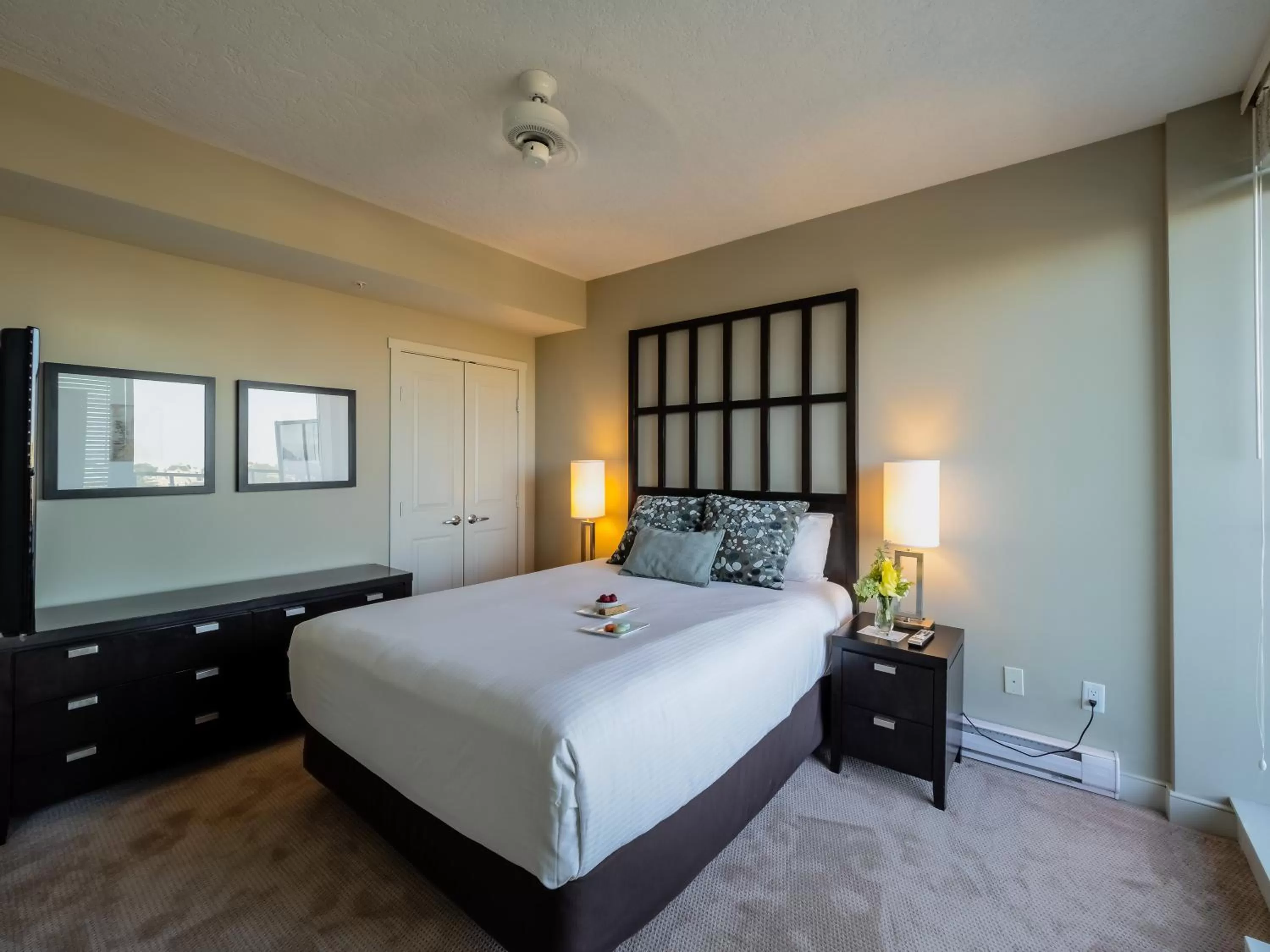 Two-Bedroom Suite in Oswego Hotel