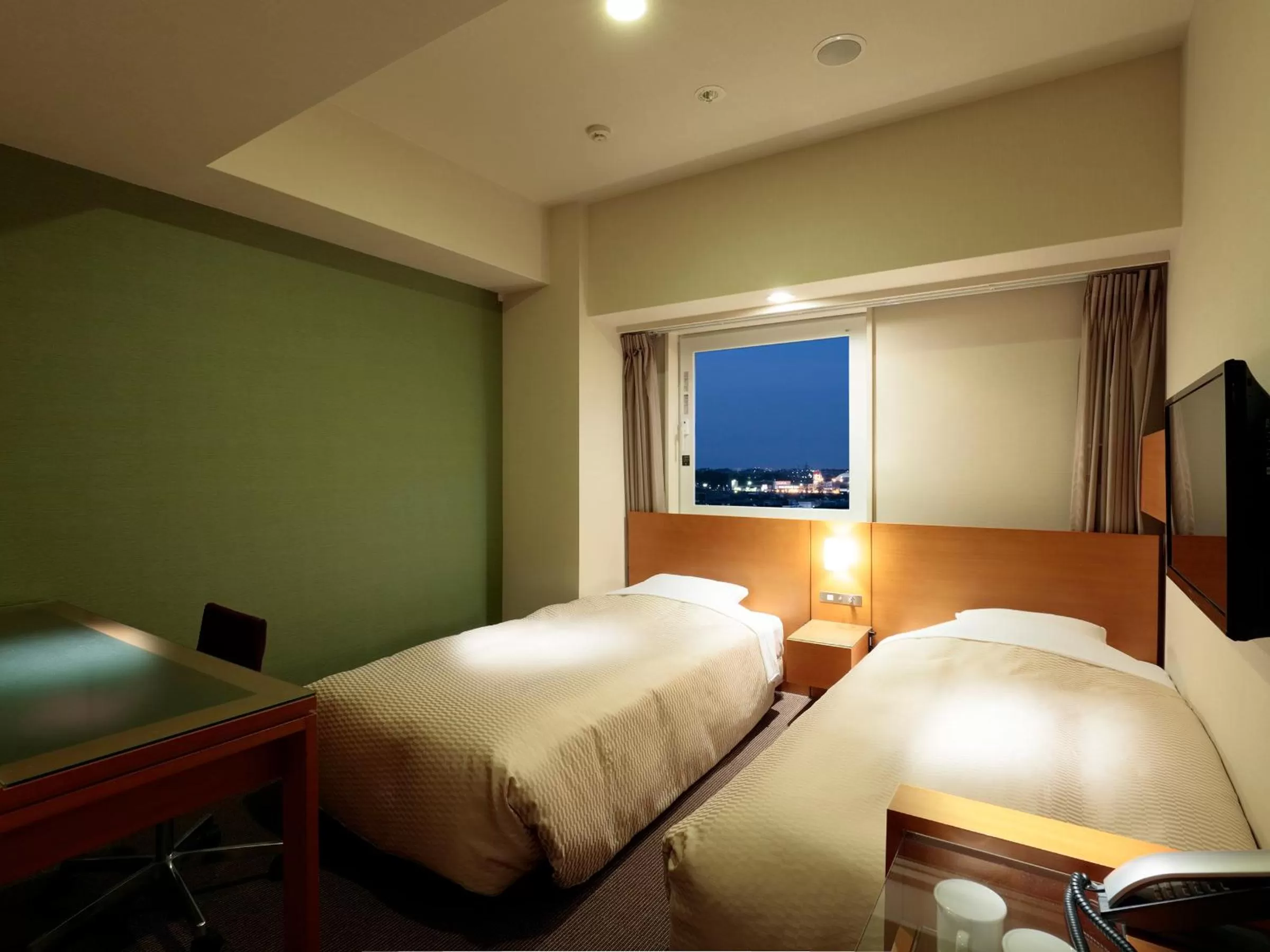 Standard Twin Room - single occupancy - Smoking in Candeo Hotels Handa