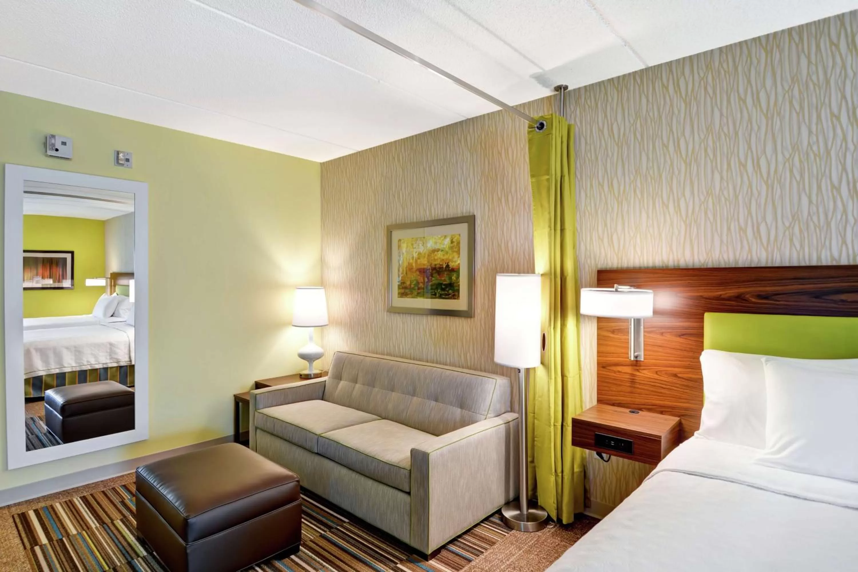 King Studio with Mountain View - Non-Smoking in Home2 Suites By Hilton Dickson City Scranton