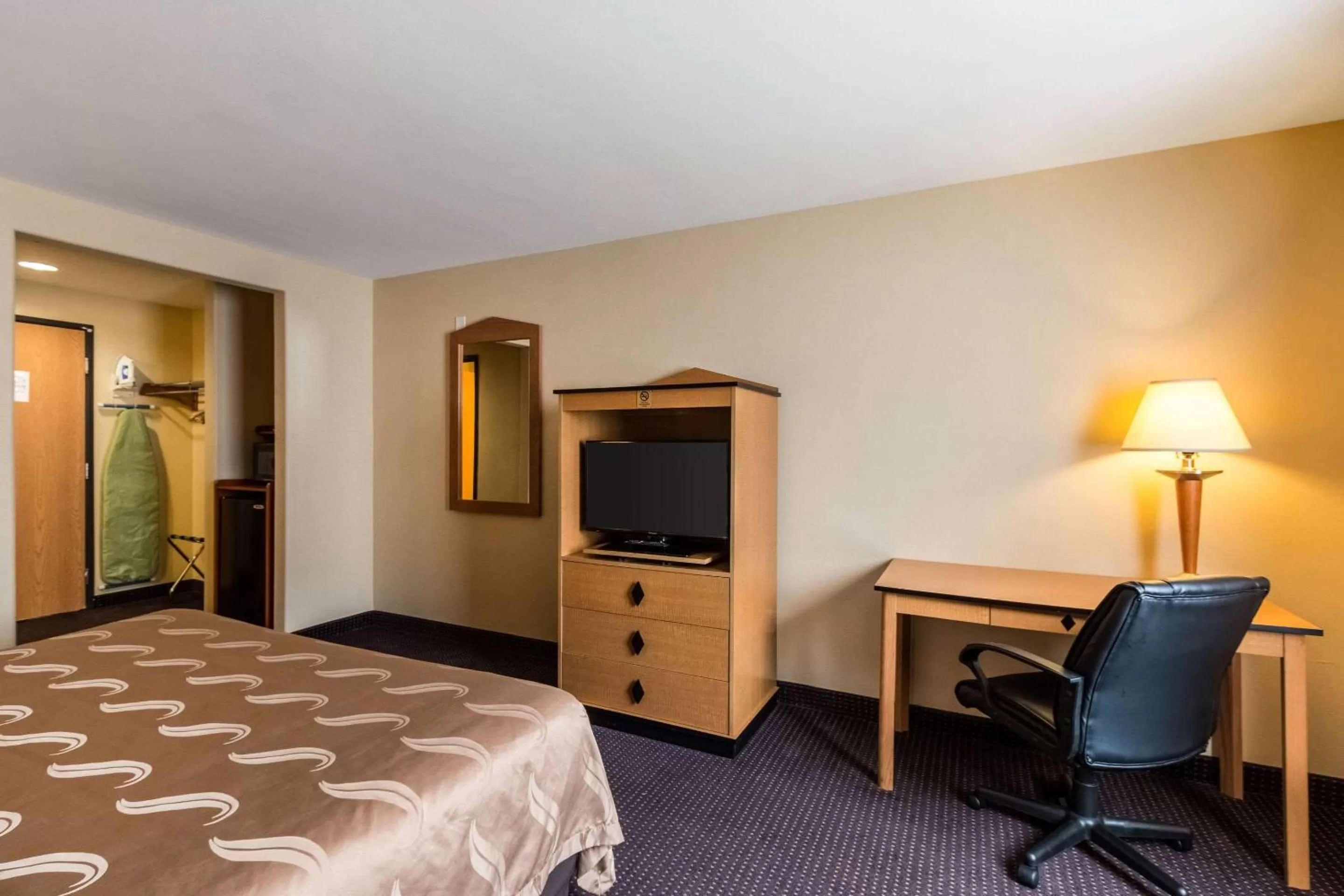 King Room - Accessible/Non-Smoking in Quality Inn Killeen Near Fort Hood