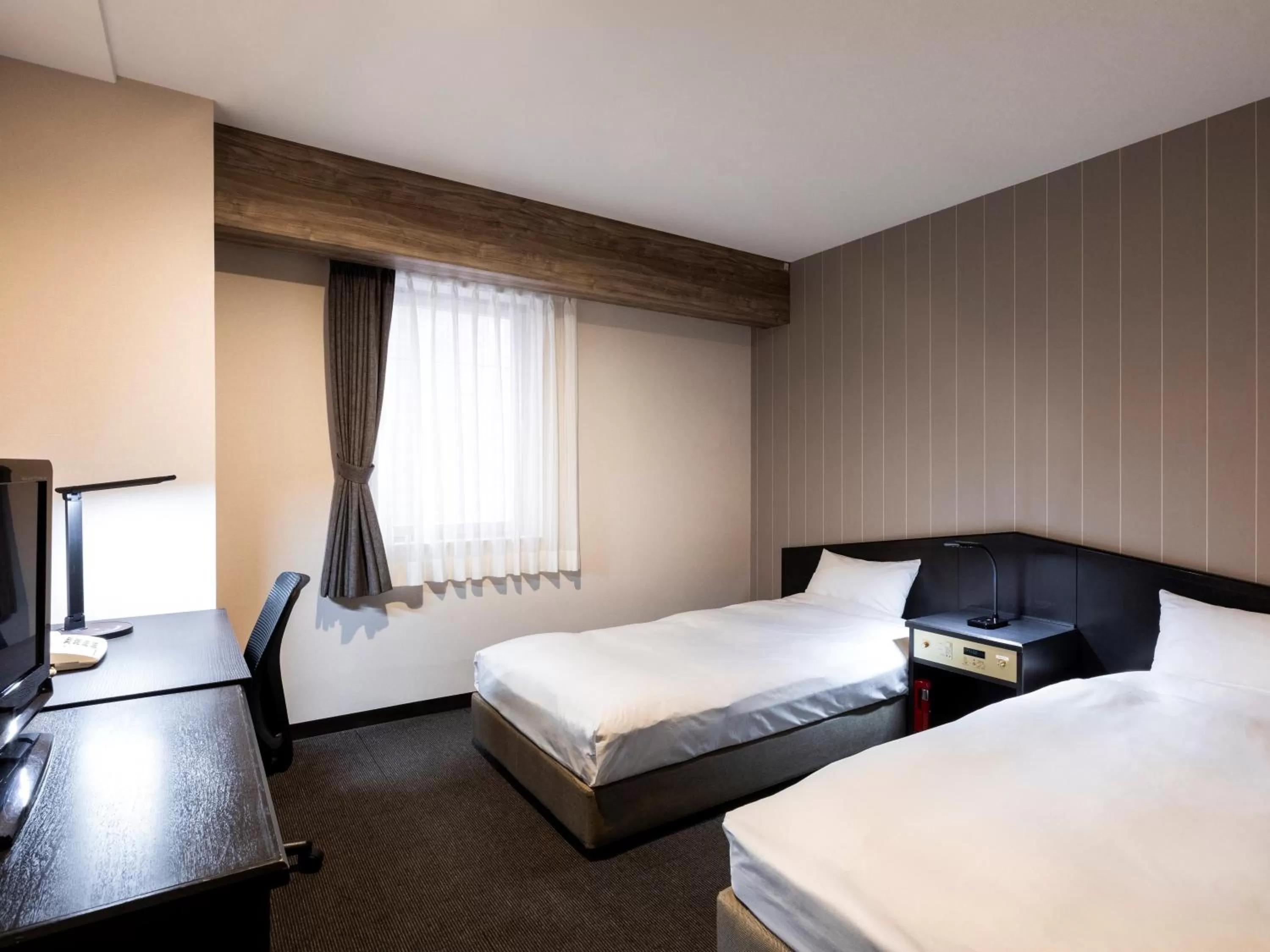 Twin Room - single occupancy - Non-Smoking in Business Inn Norte 2