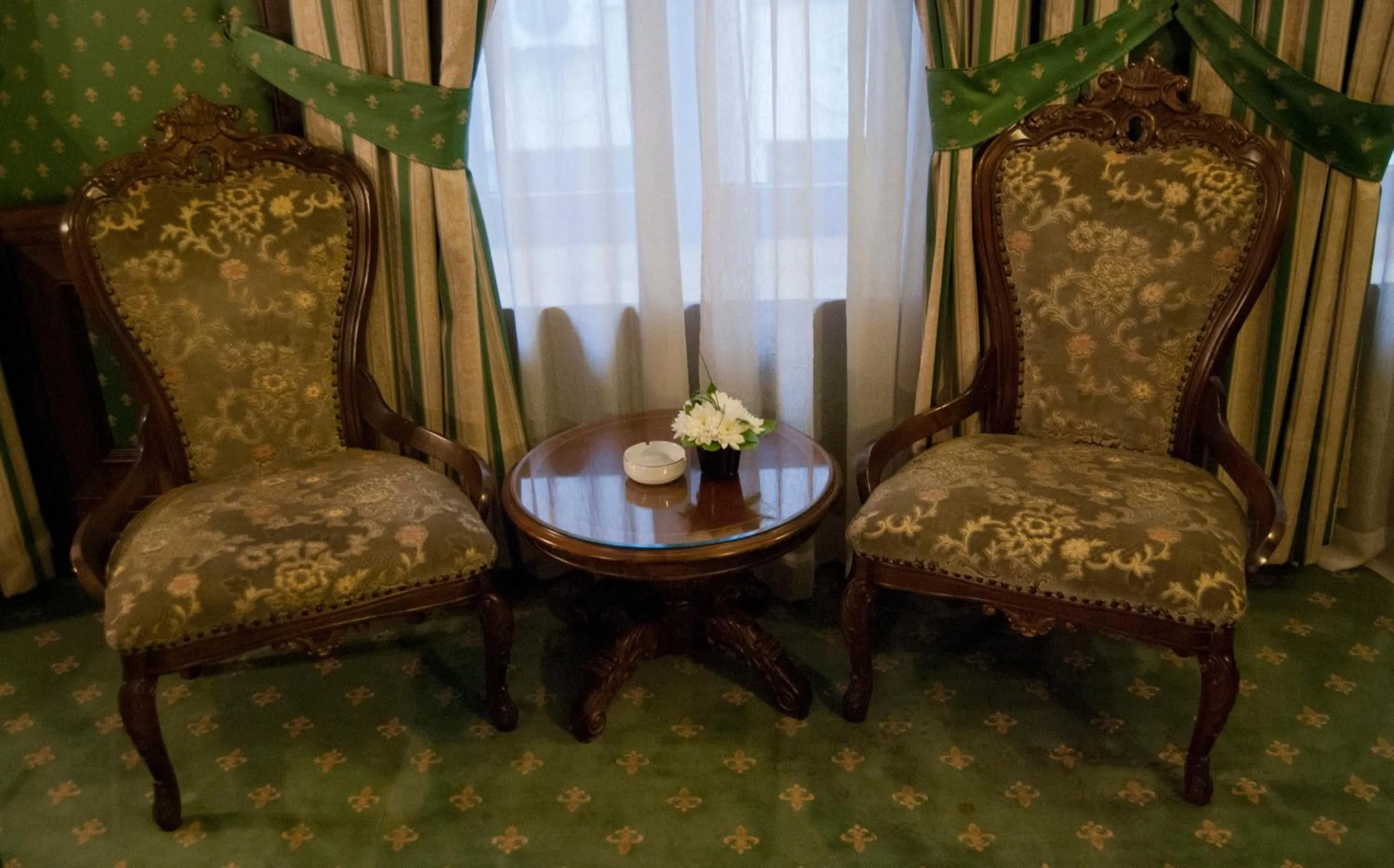 City View Room in Hotel Casa Capsa