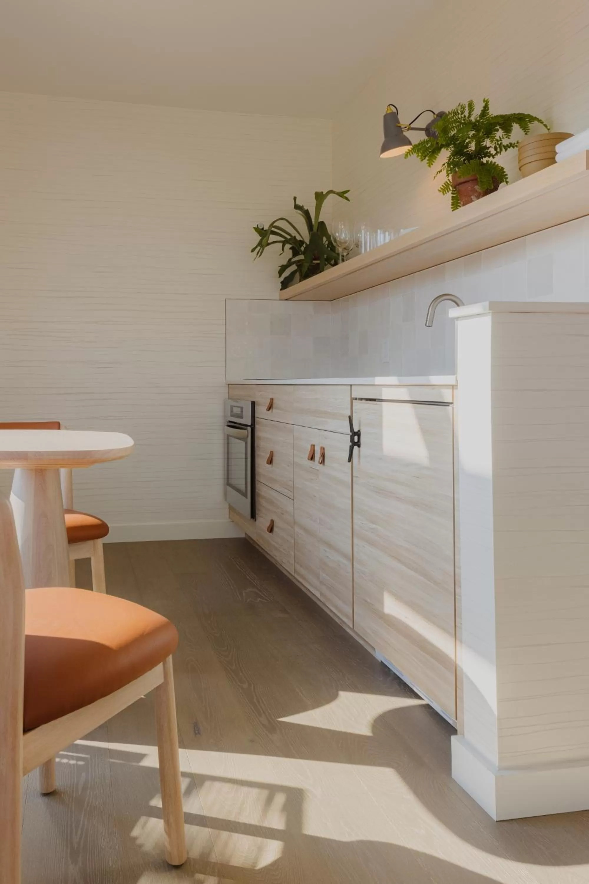 Two-Bedroom Suite in The Shoals Suites & Slips