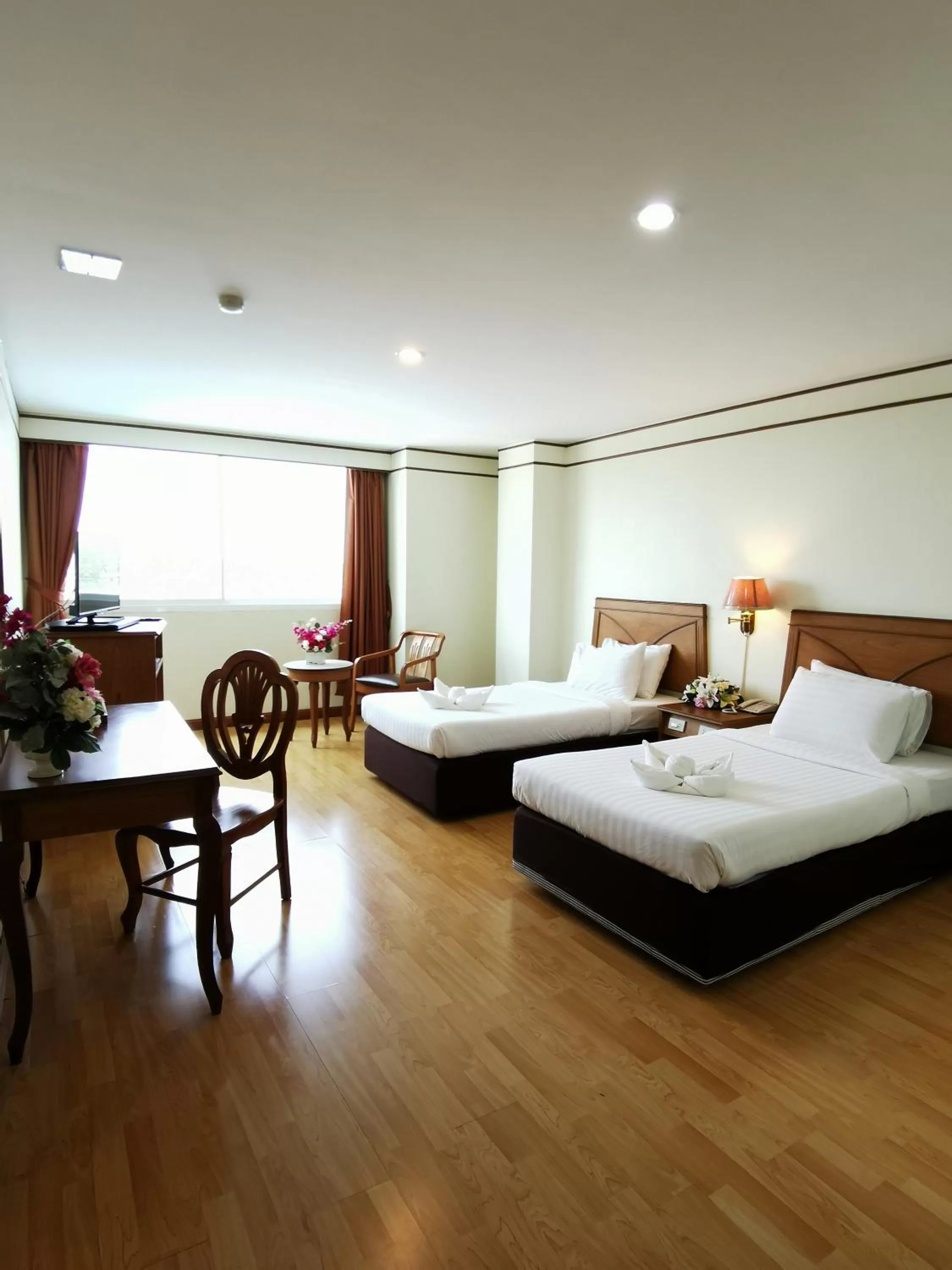 Superior Double or Twin Room in Morakot Twin Chumphon