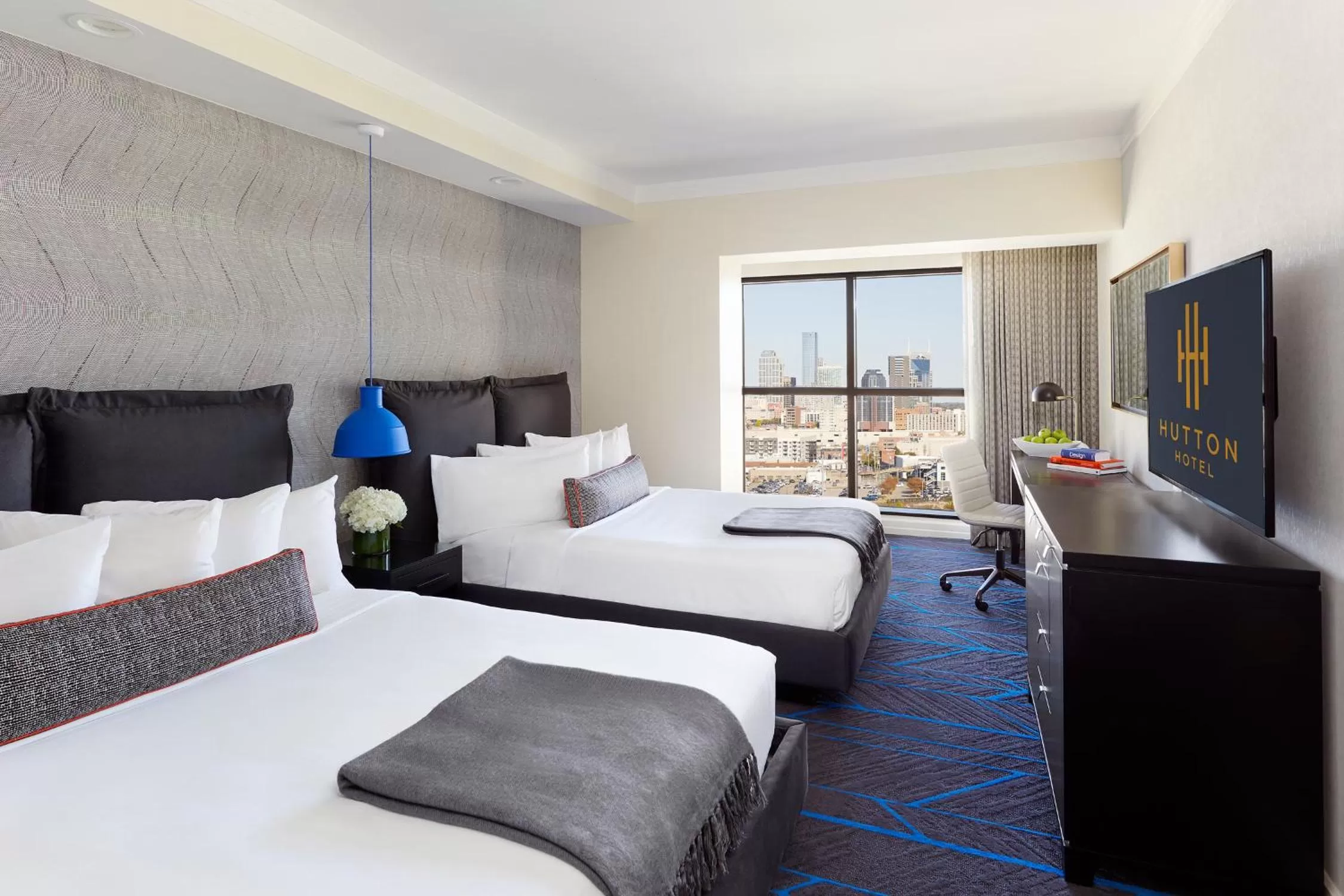 Premier Two Queen ADA in Hutton Hotel