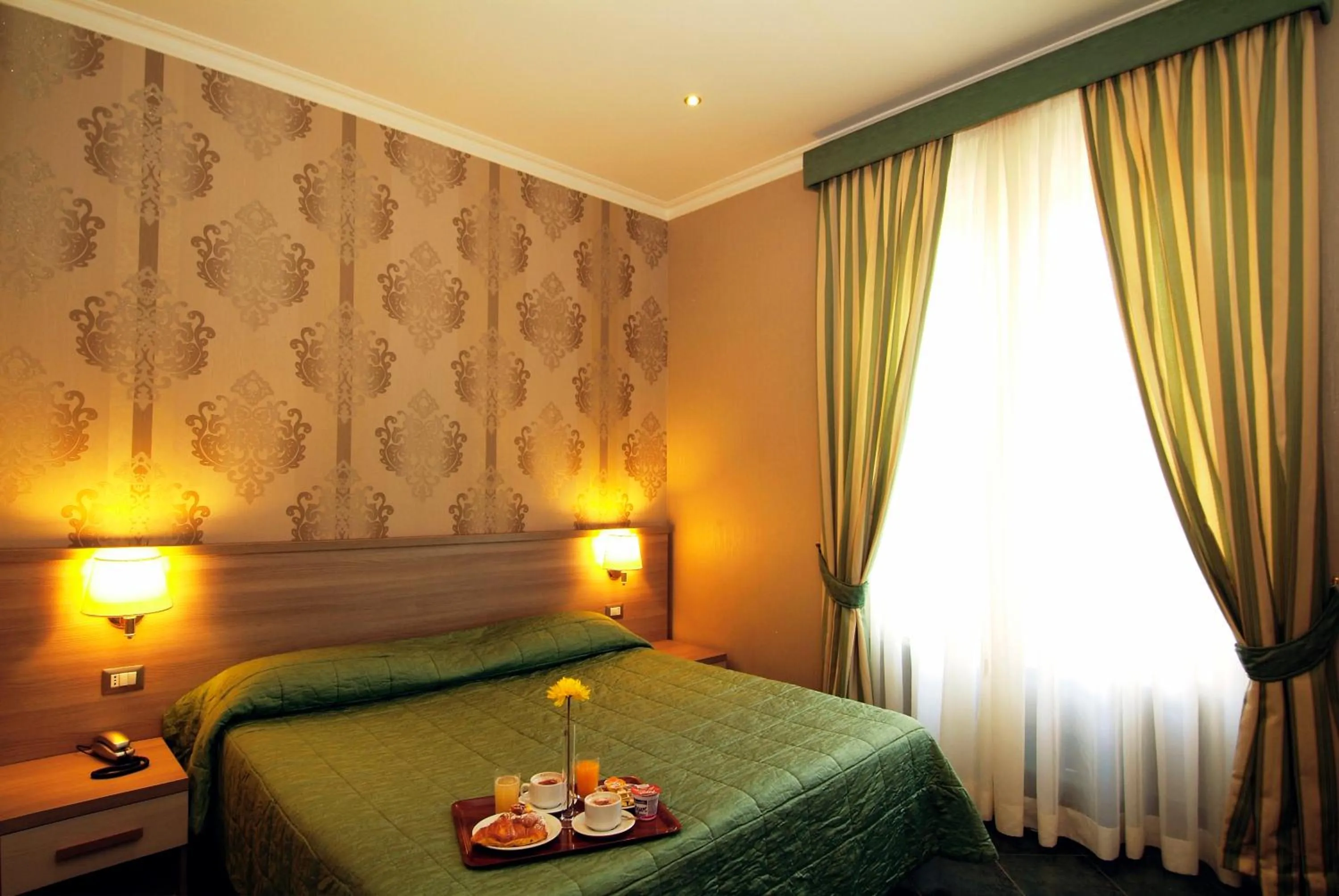 Double Room in Hotel Argentina