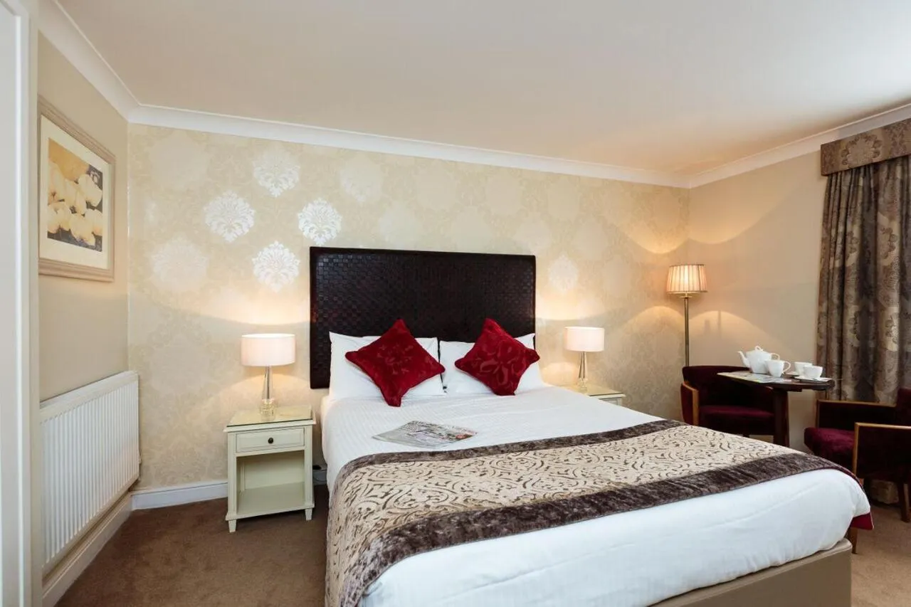 Small Double Room in Red Hall Hotel