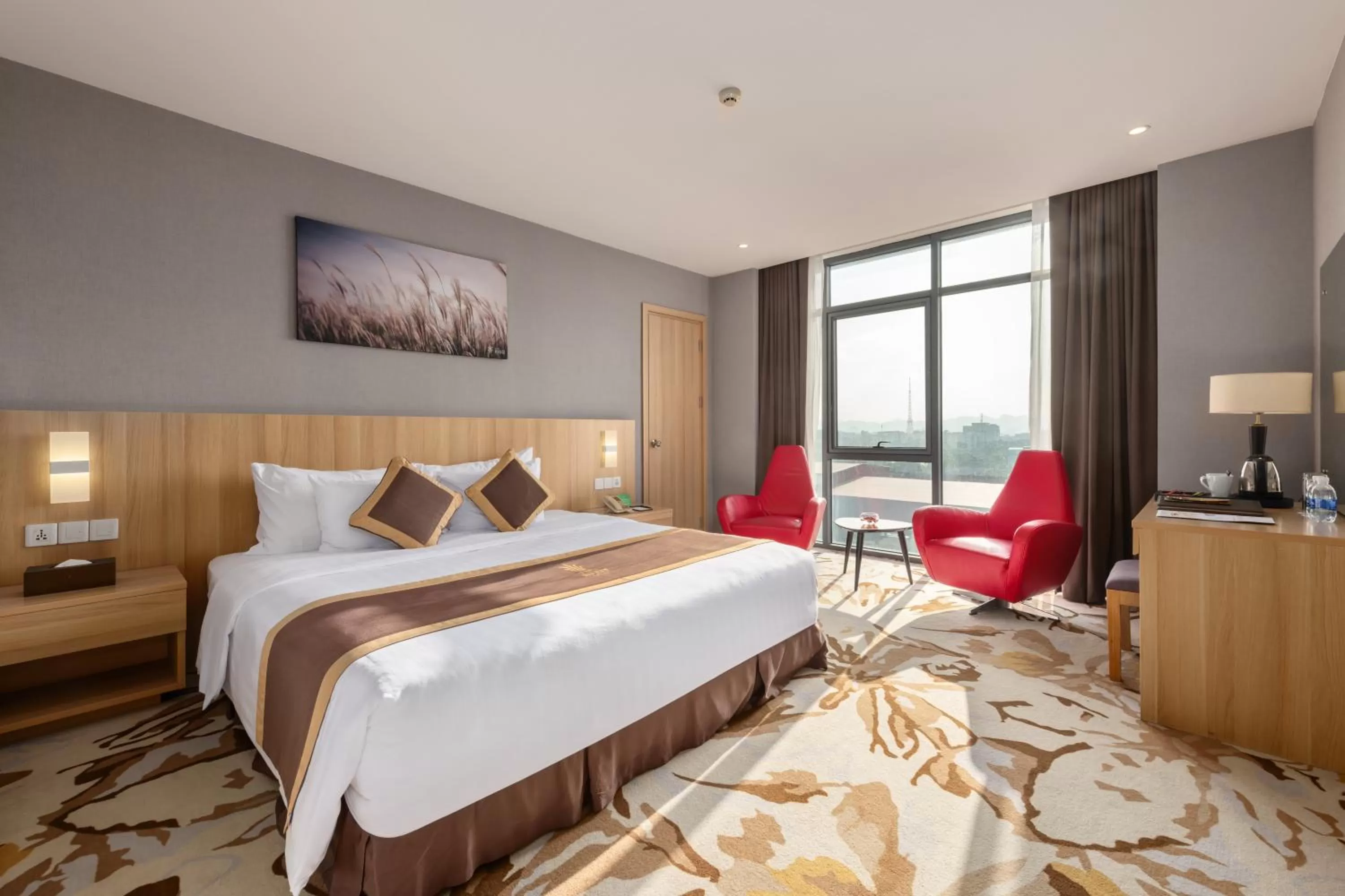 Grand Premium King Room in The Reed Hotel