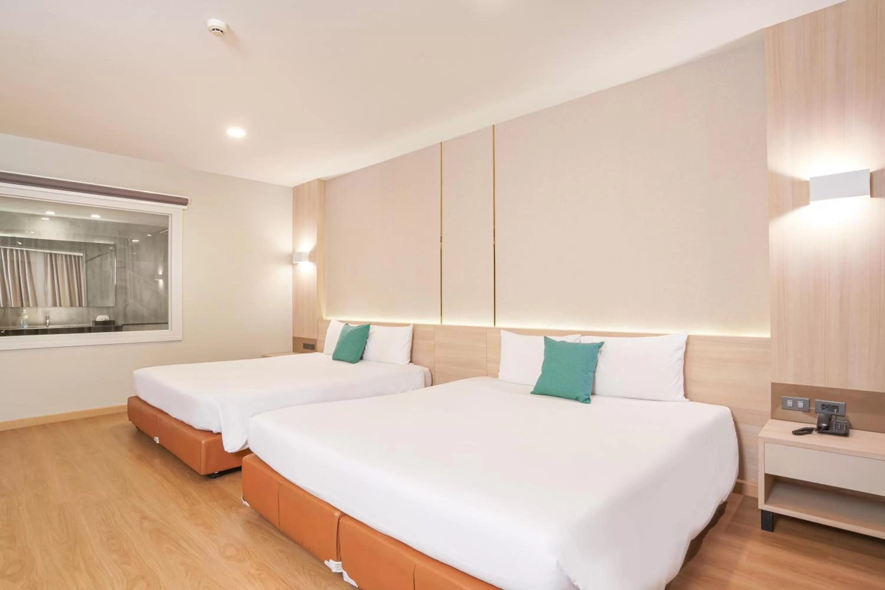 Deluxe Double Room in Mike Garden Resort - SHA EXTAR PLUS