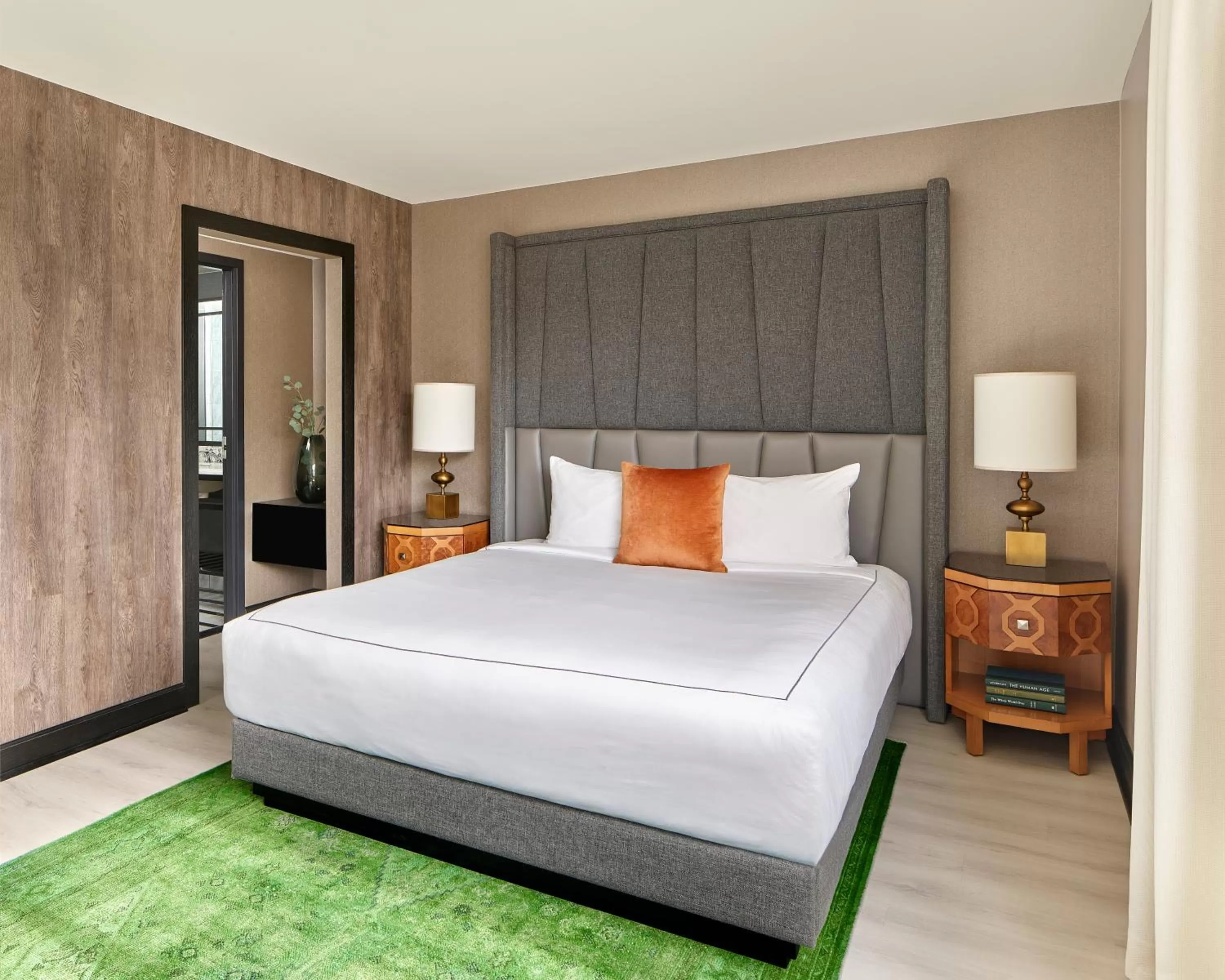 Viceroy King in Viceroy Washington DC