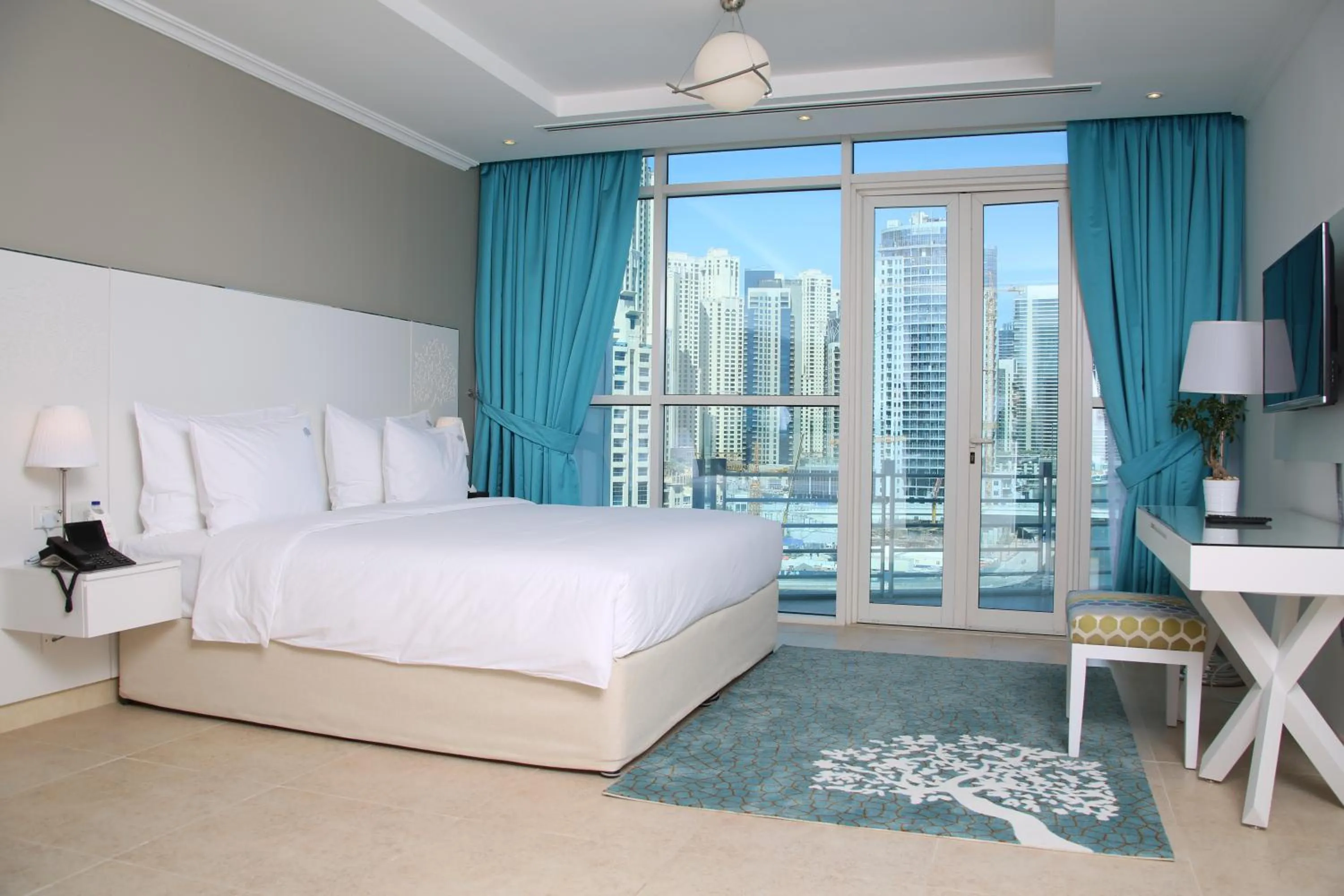 Apartment with Sea View in Jannah Marina Hotel Apartments