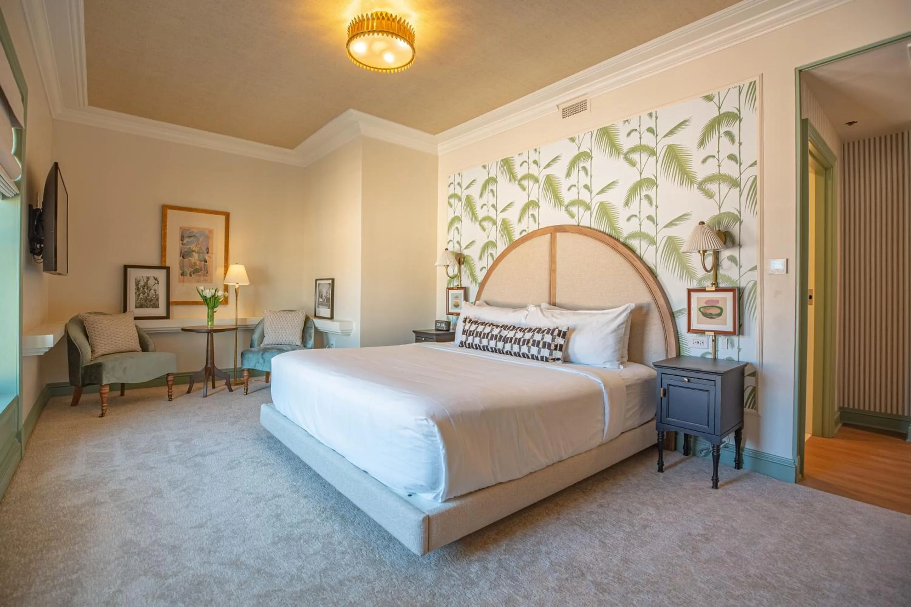 Superior King Room in The Palmetto Hotel, Charleston