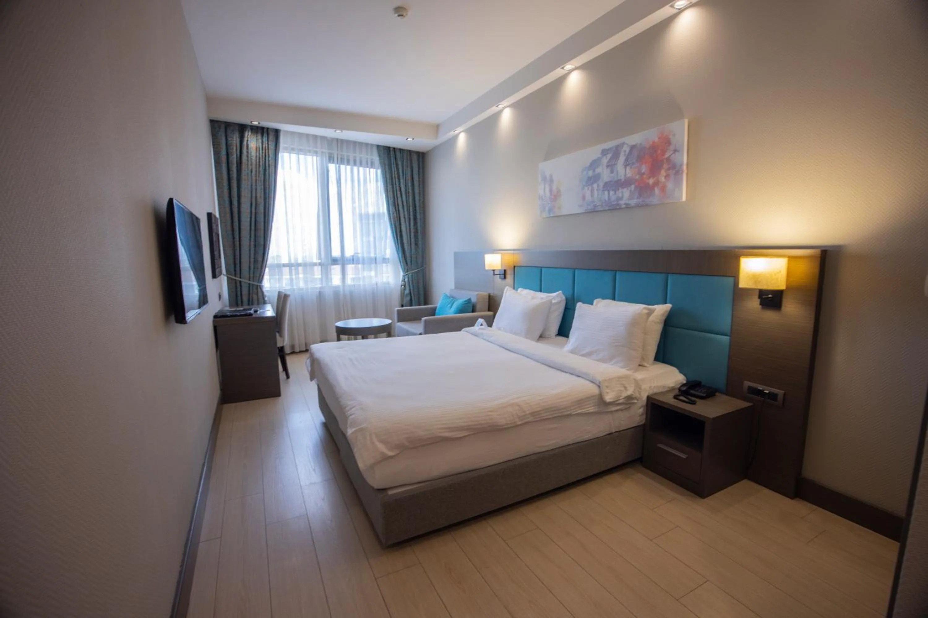 Standard Double or Twin Room - single occupancy in Hilly Hotel