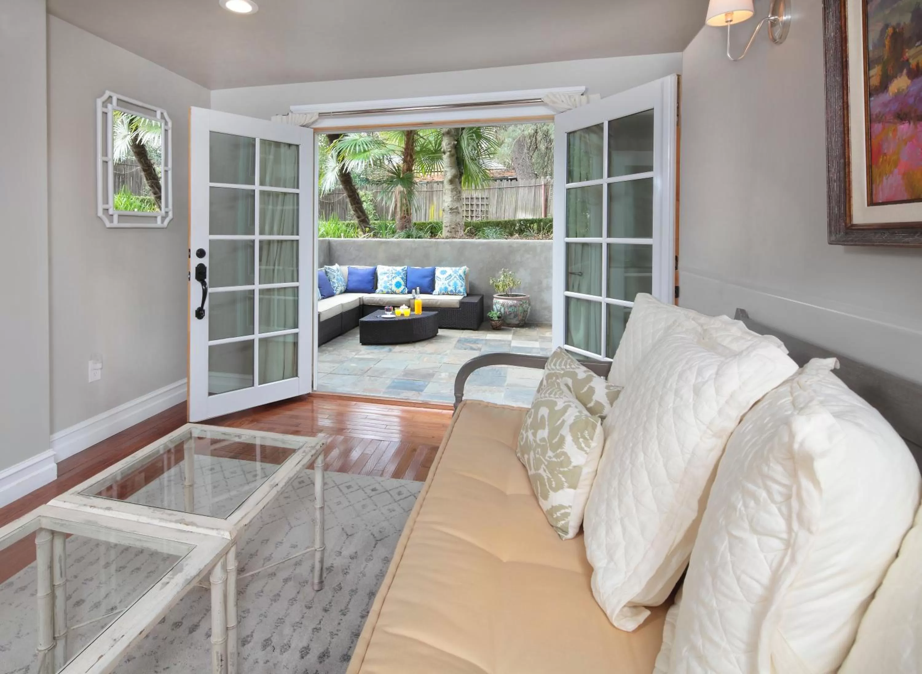 Suite in Calderwood Inn