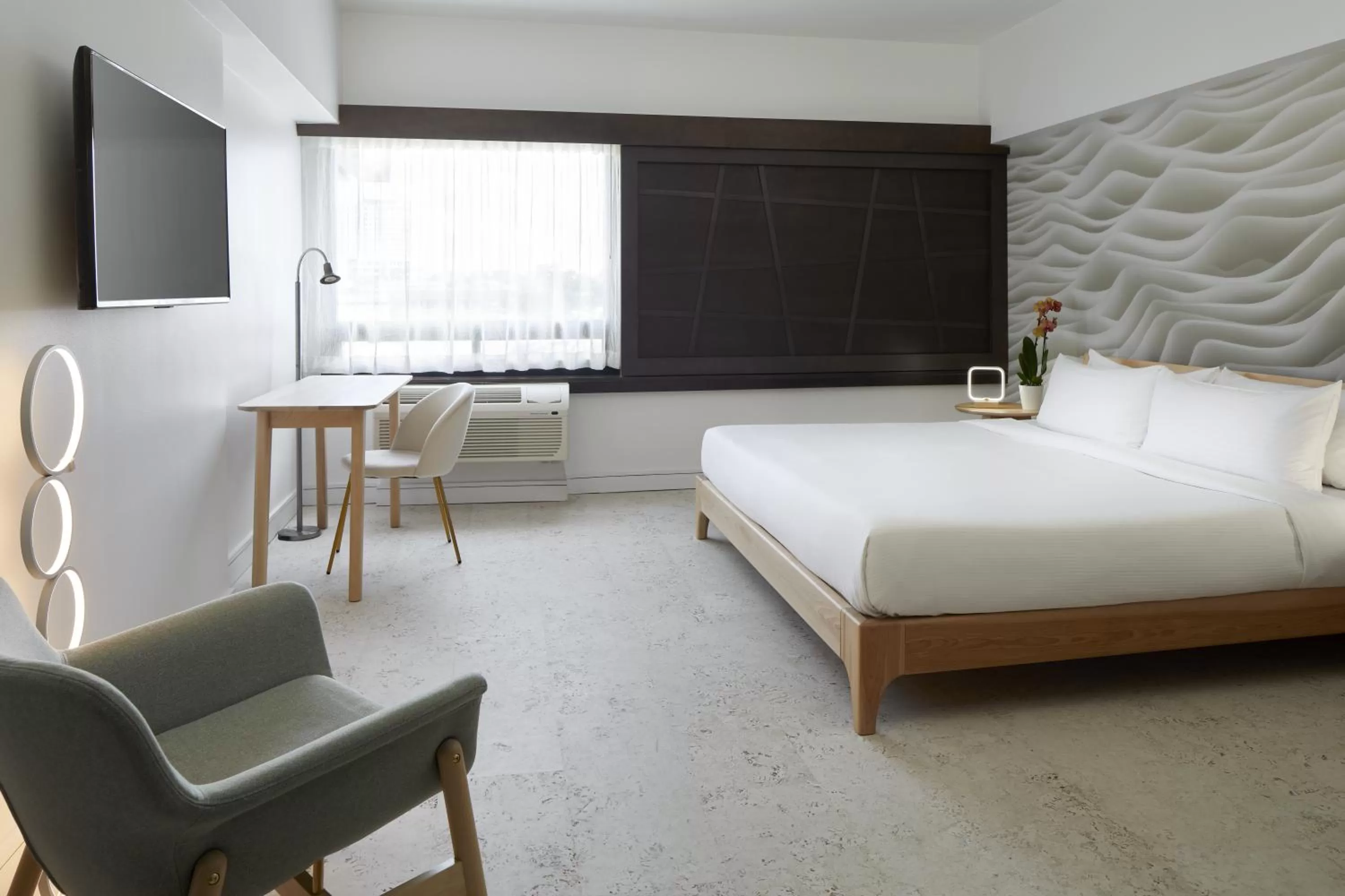 Signature King Room in Hotel Ruby Foo's