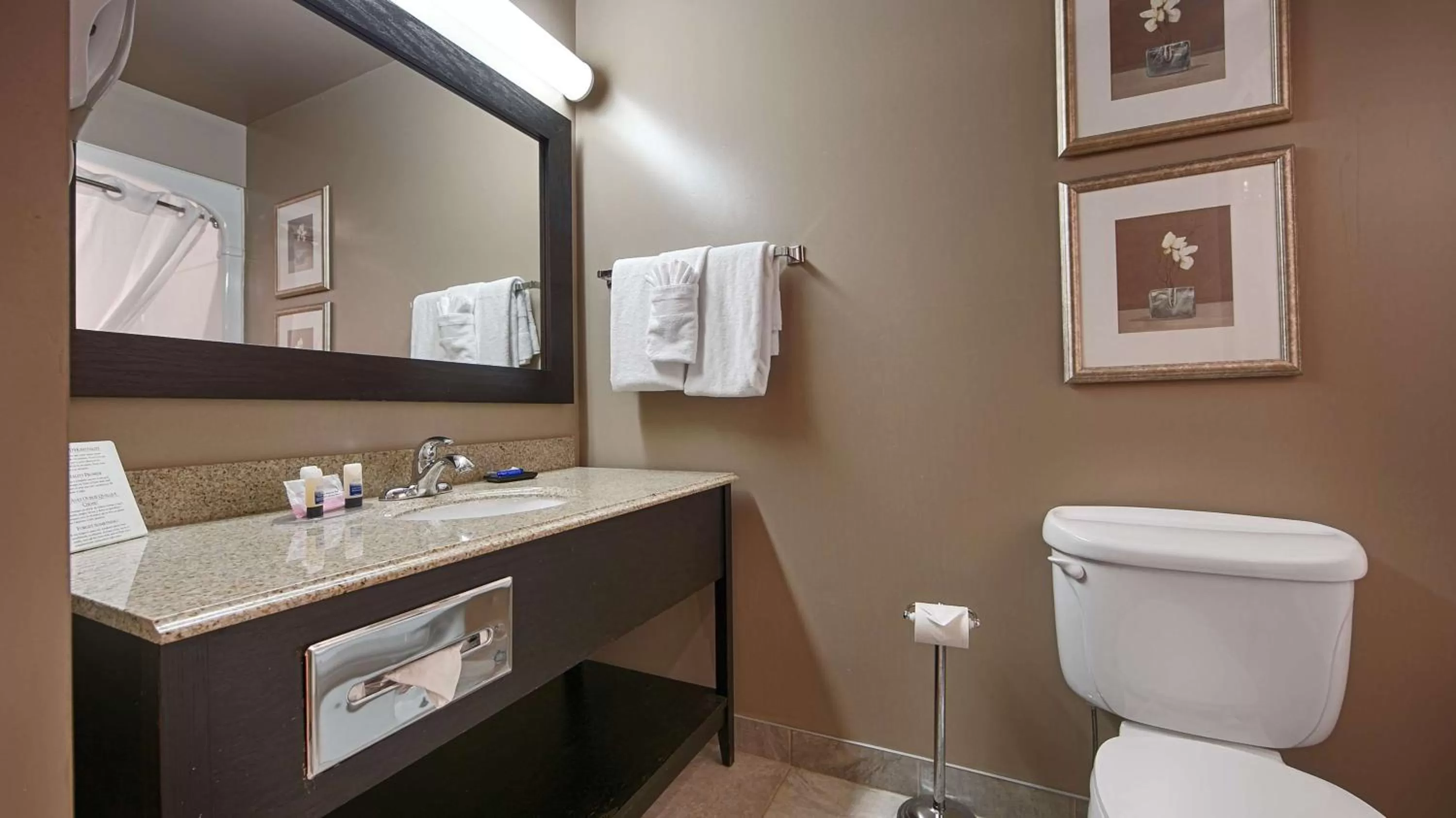 King Suite with Spa Bath - Non-Smoking in Best Western Plus Moncton