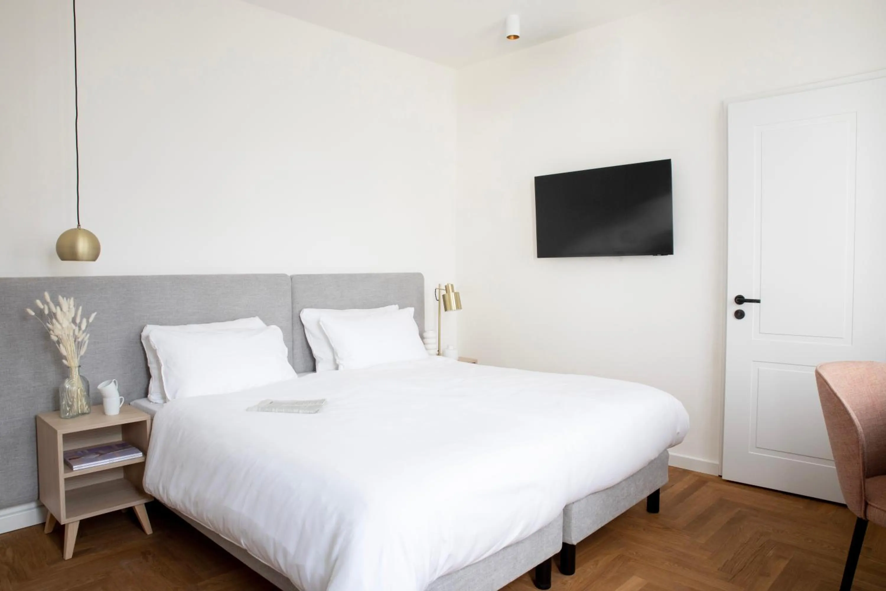 Superior Double Room in Bob W Beethoven