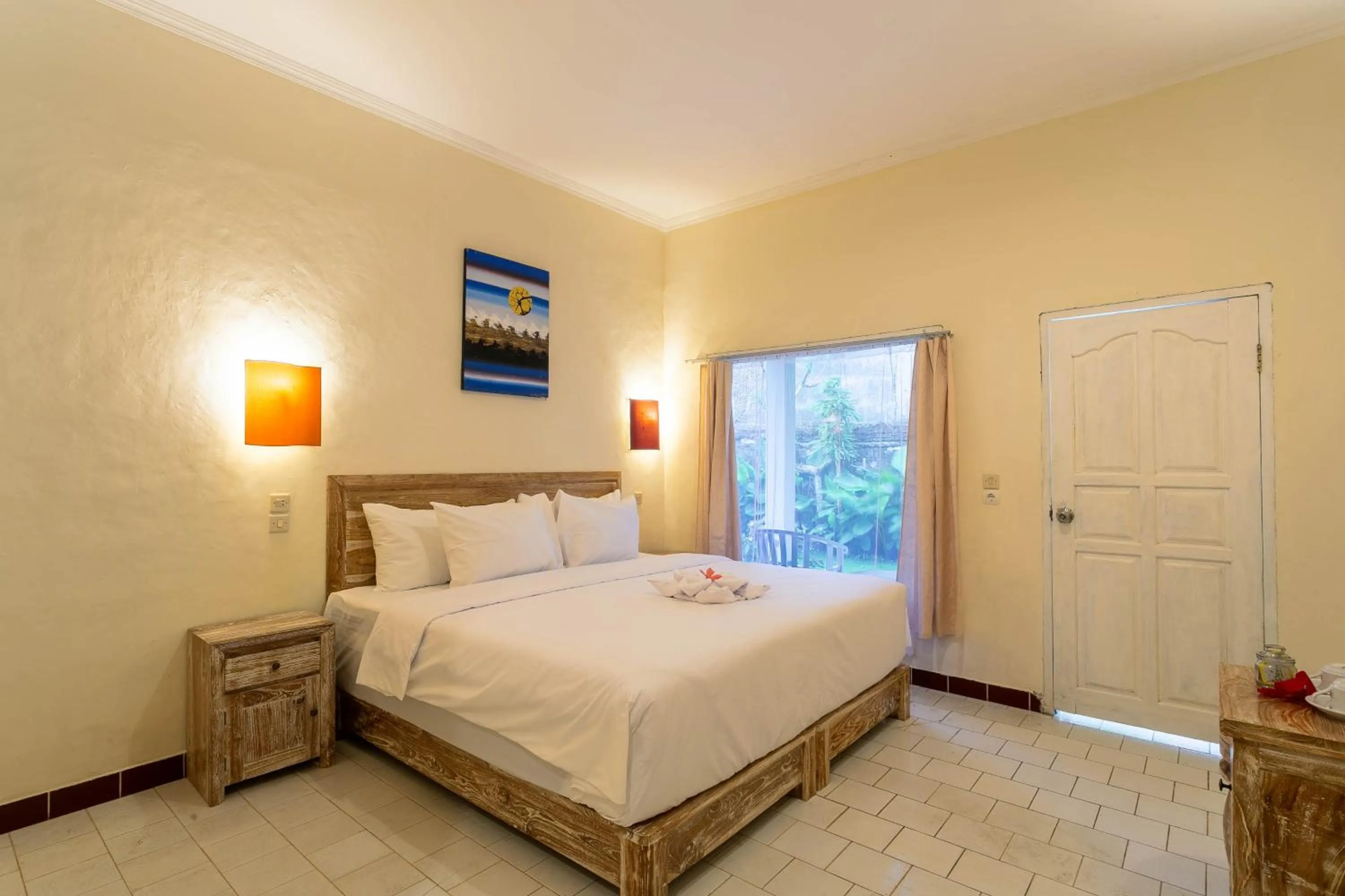 Deluxe Double Room in Utama Villas Beach Front Candidasa