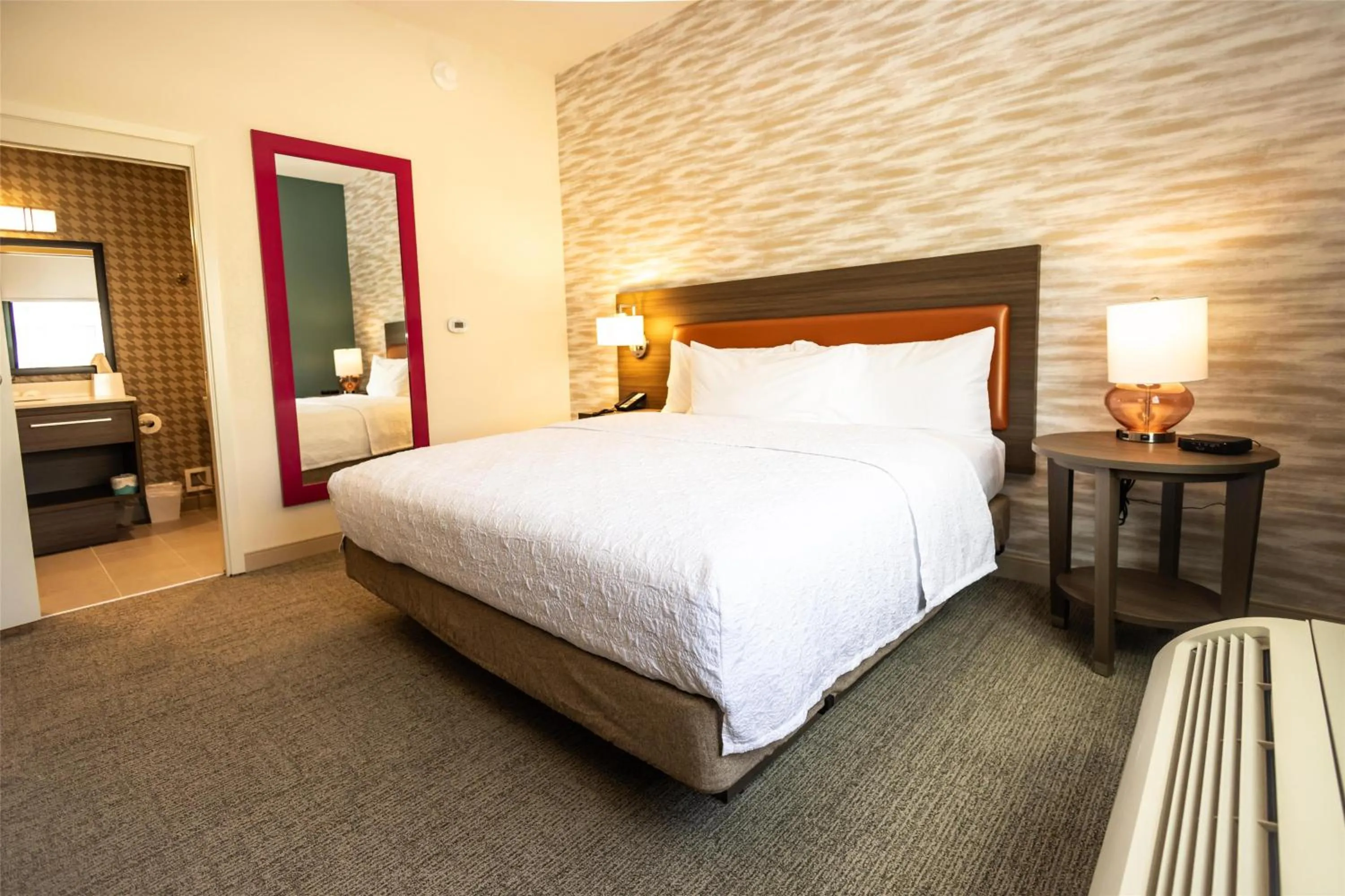 King Suite - single occupancy - Hearing Accessible in Home2 Suites By Hilton Hammond, La