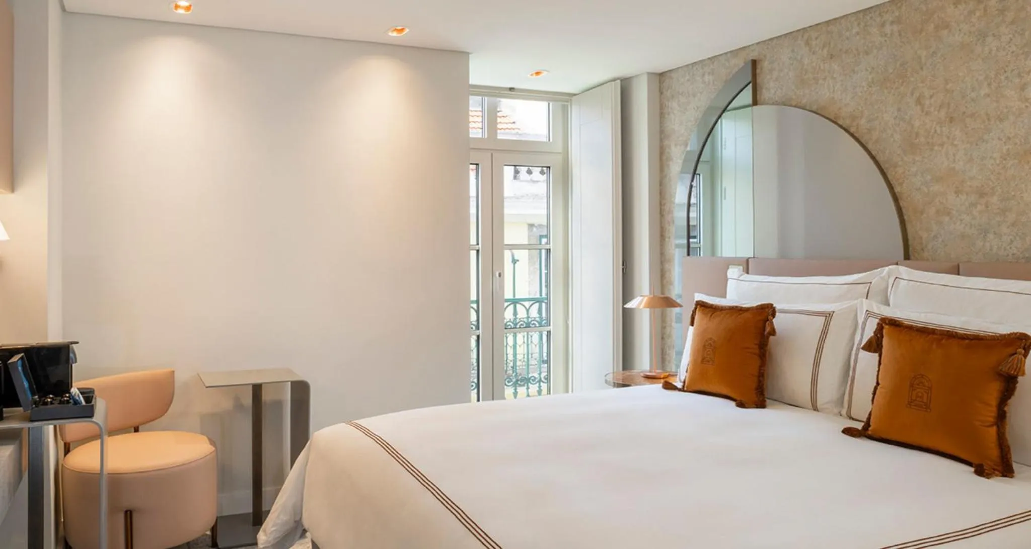 Cozy King Room in Convent Square Lisbon, Vignette Collection by IHG
