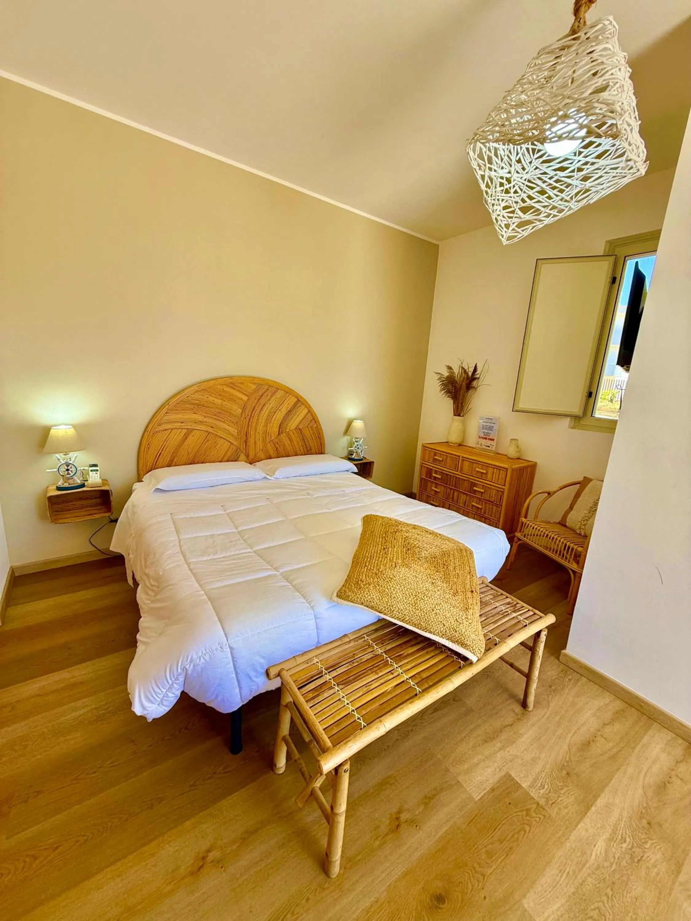 Superior Suite with Sea View - single occupancy in Terrazze Sul Mare