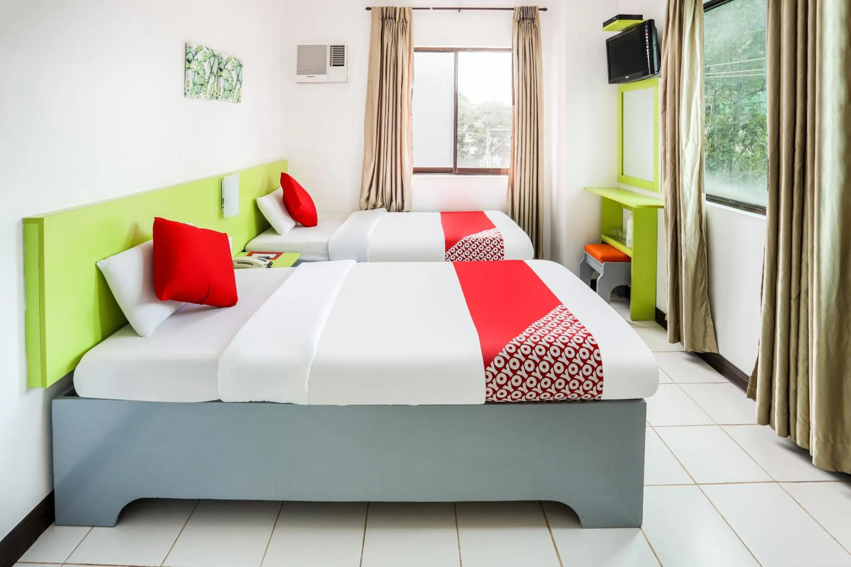 Superior Twin in OYO 210 Apple Tree Suites