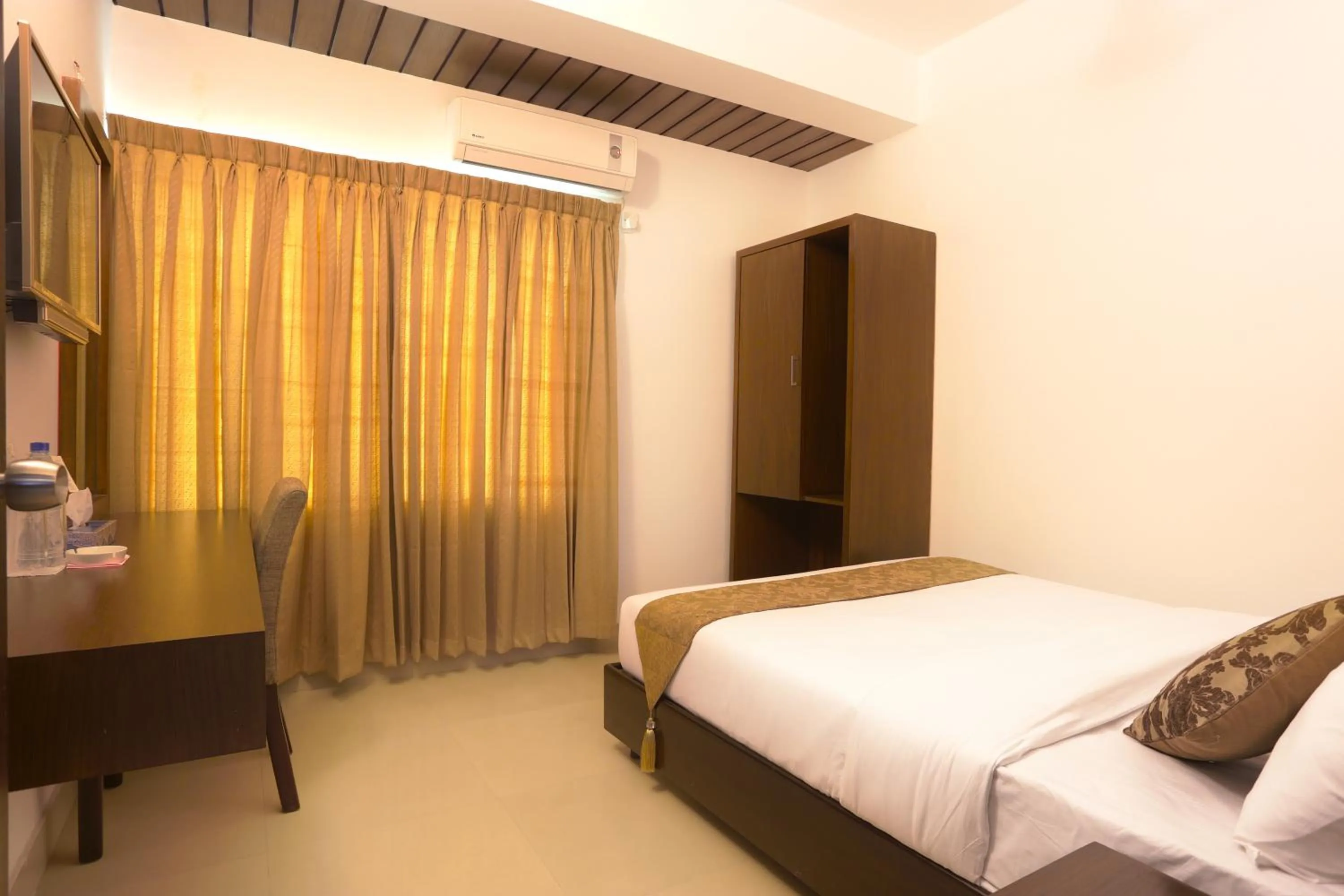 Deluxe Double Room in Holy Inn Sylhet