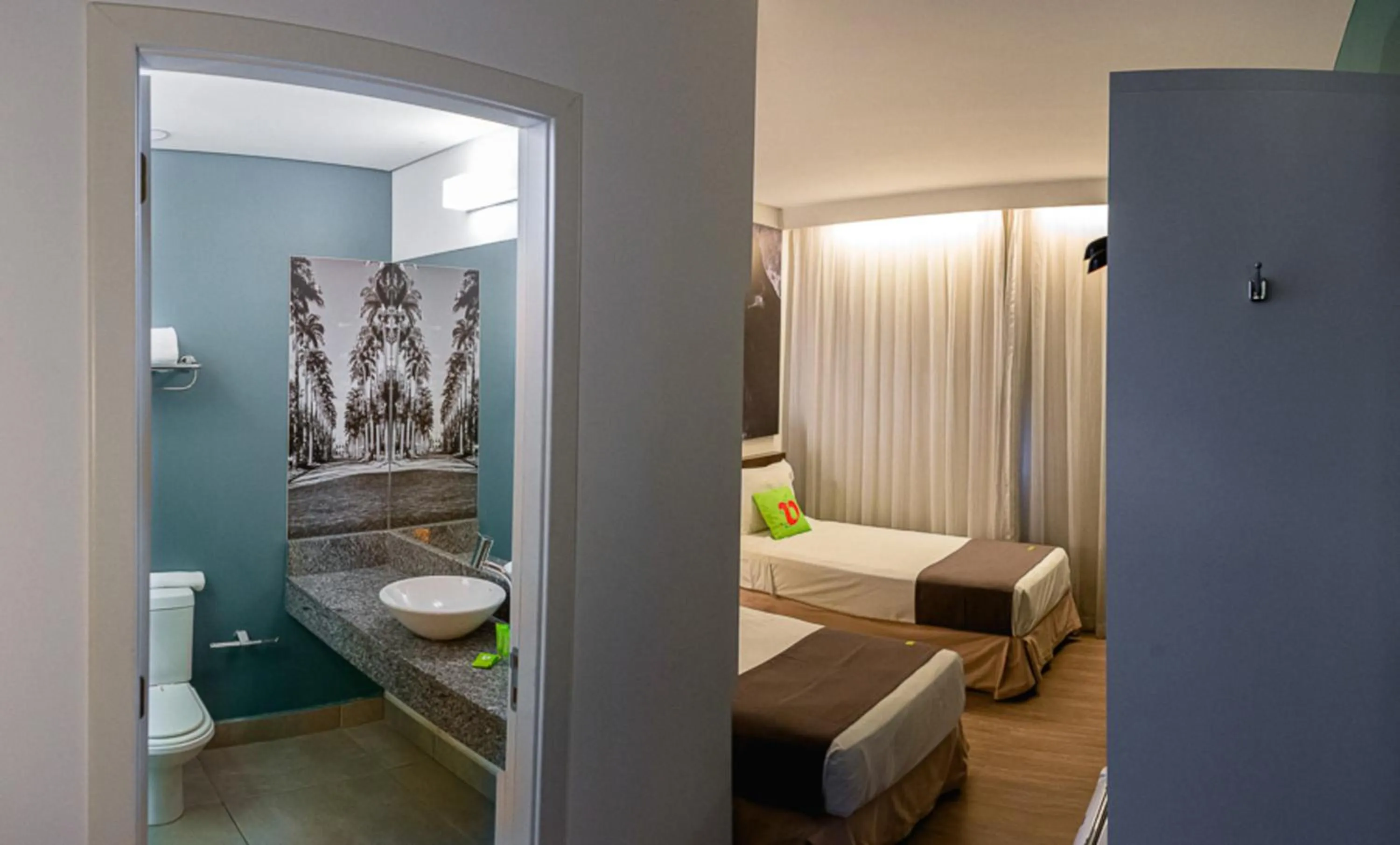 Twin Room in VOA Business Supreme Choice Confins