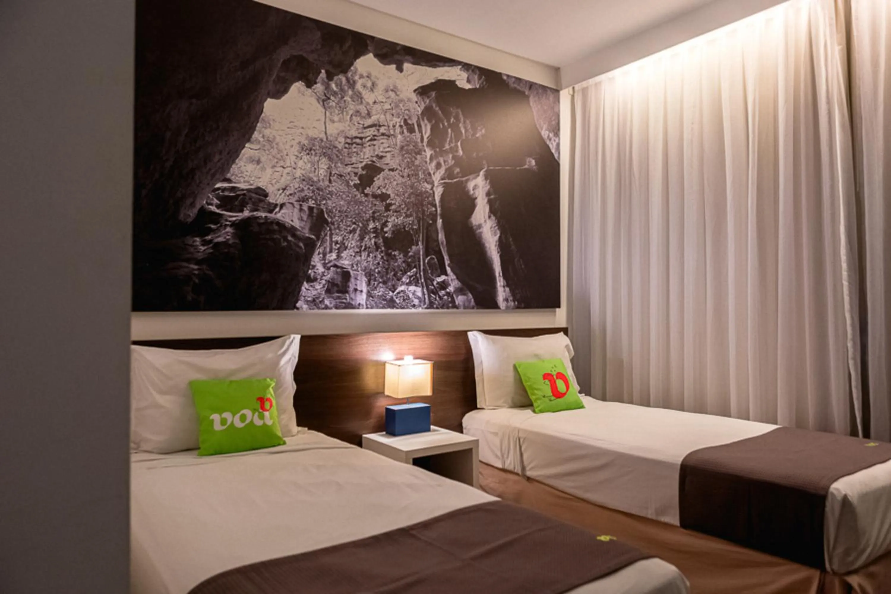 Twin Room in VOA Business Supreme Choice Confins