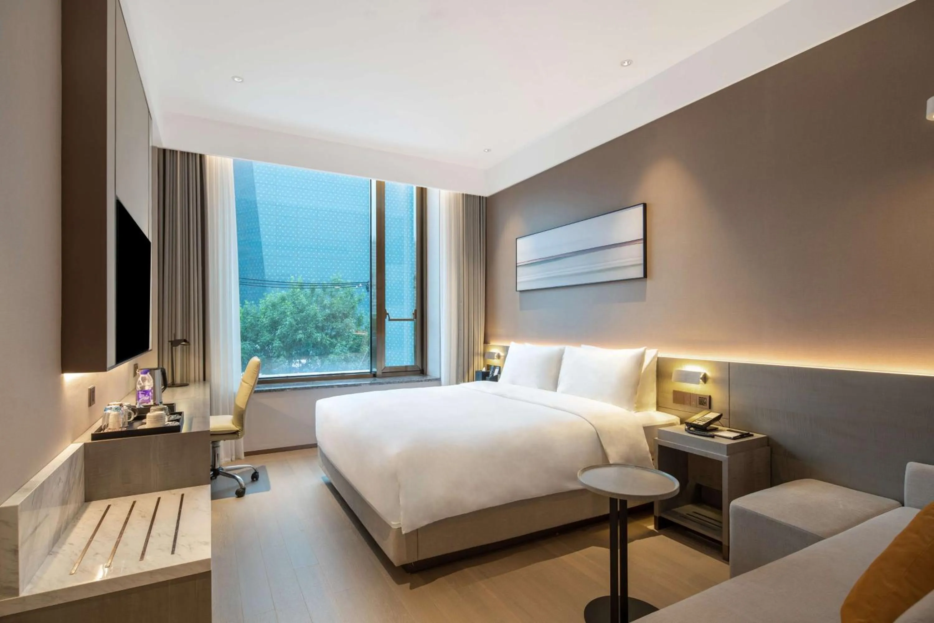 King Room with Sofa Bed and City View in Hyatt Place Linyi People Square