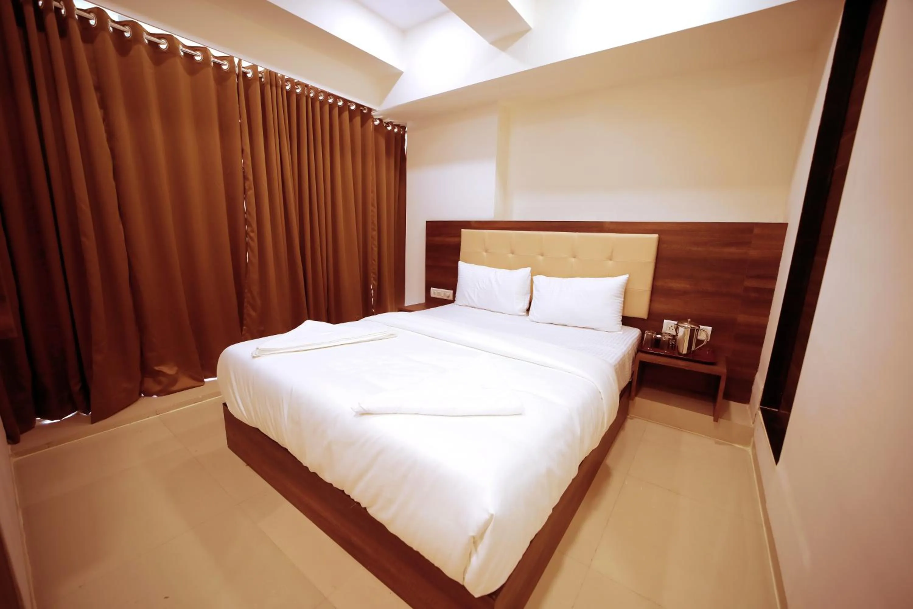 Hotel Precious Pearl