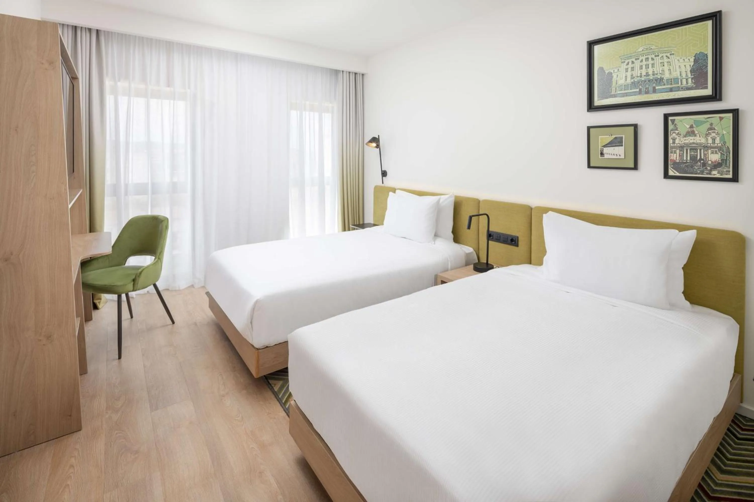 Twin Room in Hampton By Hilton Targu Mures