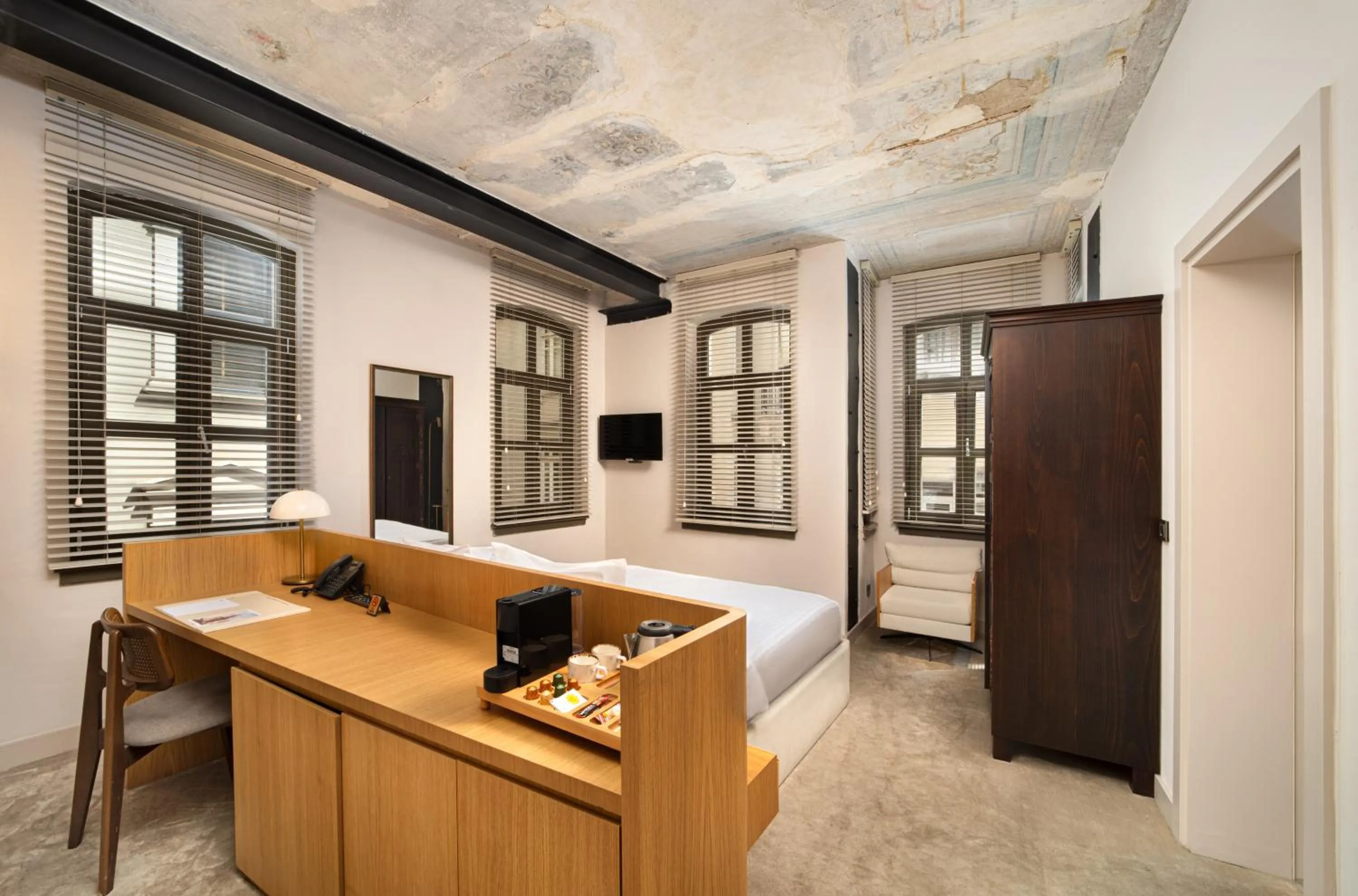 Superior Queen Room in SYKAI HOTELS PERA