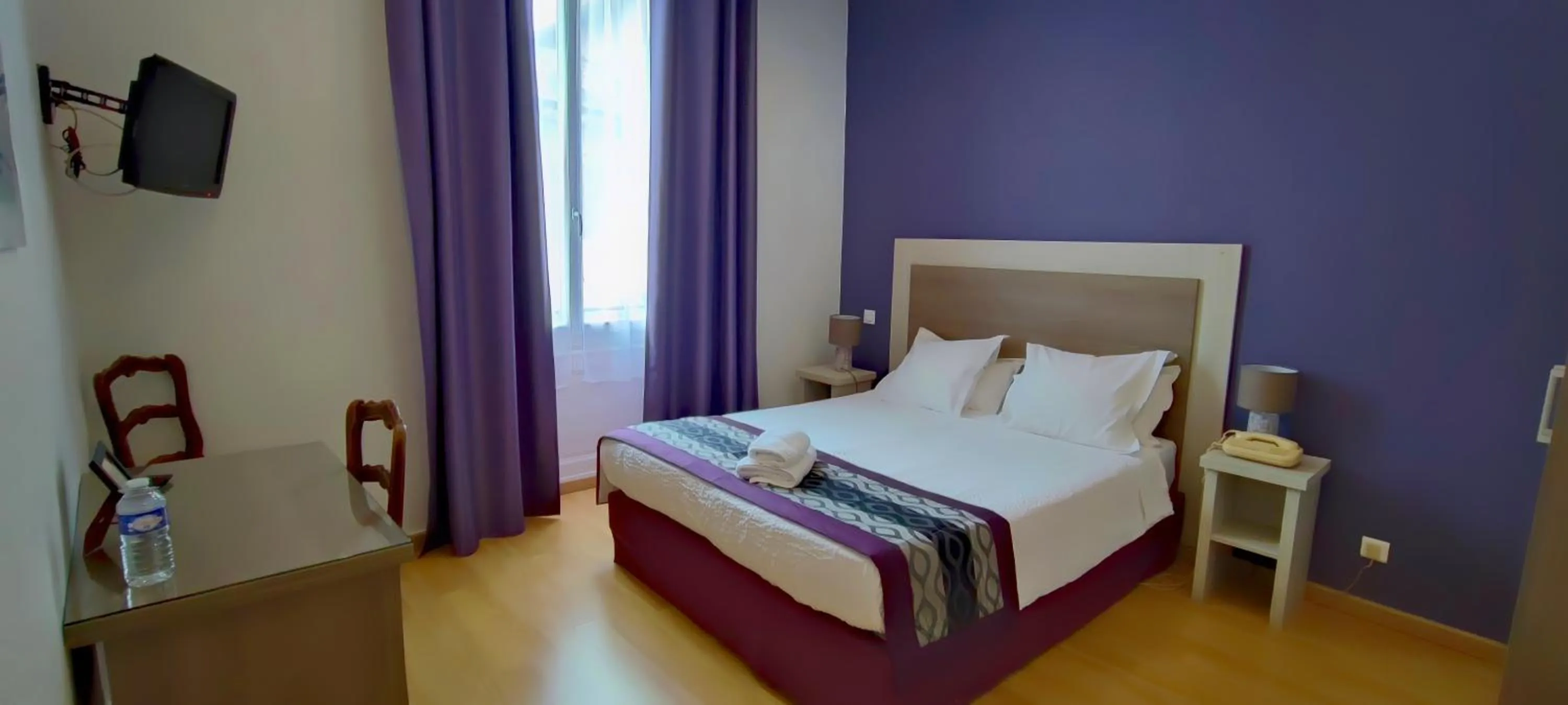 Double Room in Logis Grand Hotel Pelisson