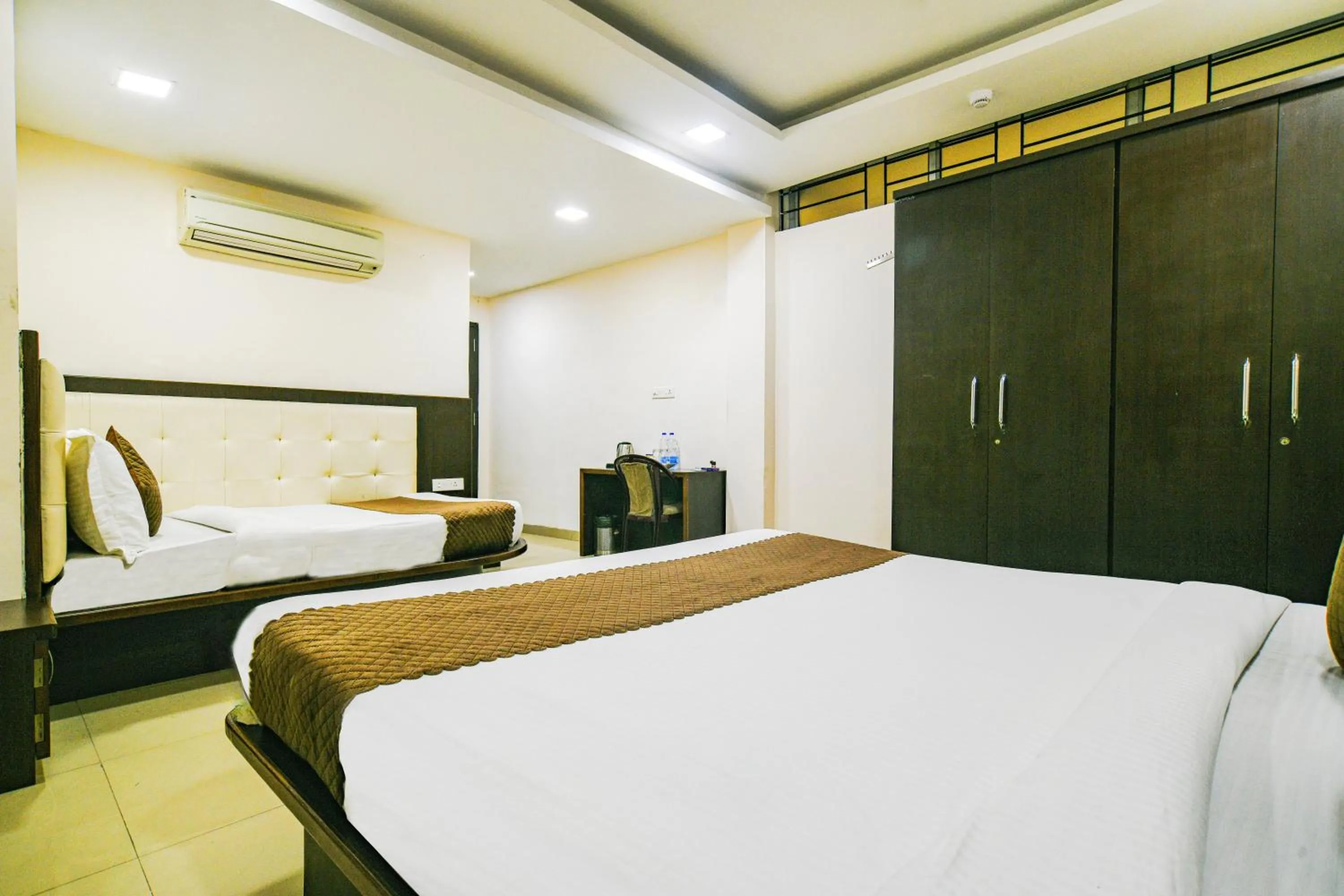 Suite in Hotel Shri Ramkrishna Bagh Palace by M Square