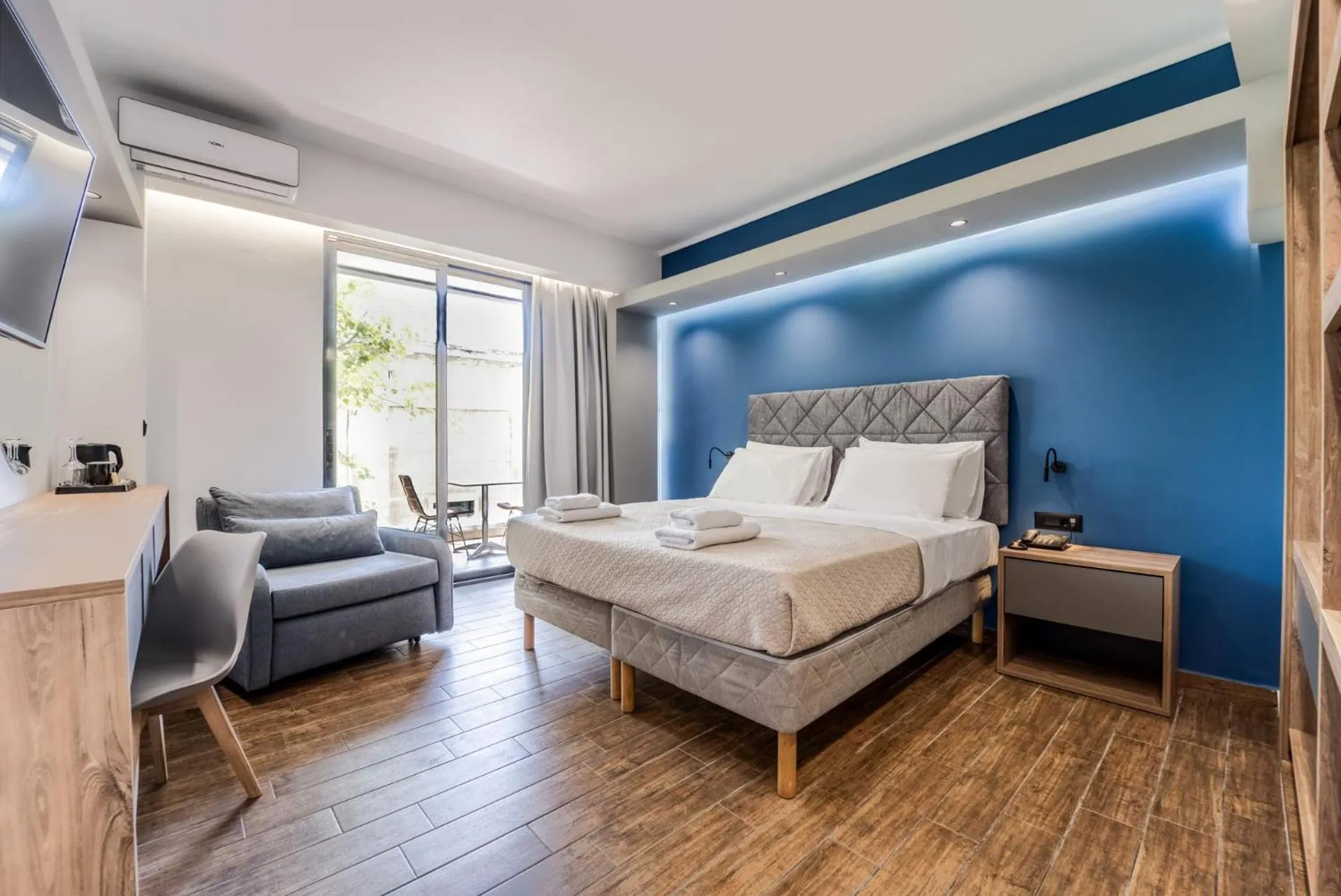 Double Room Side Sea View in Island City Boutique Hotel