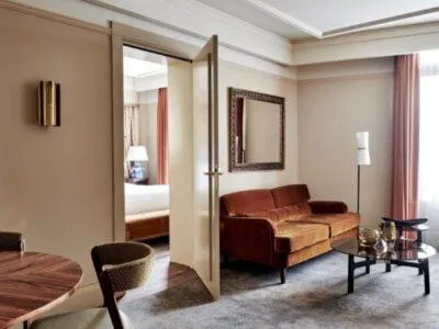 Deluxe One-Bedroom Suite with River View in De L’Europe Amsterdam – The Leading Hotels of the World