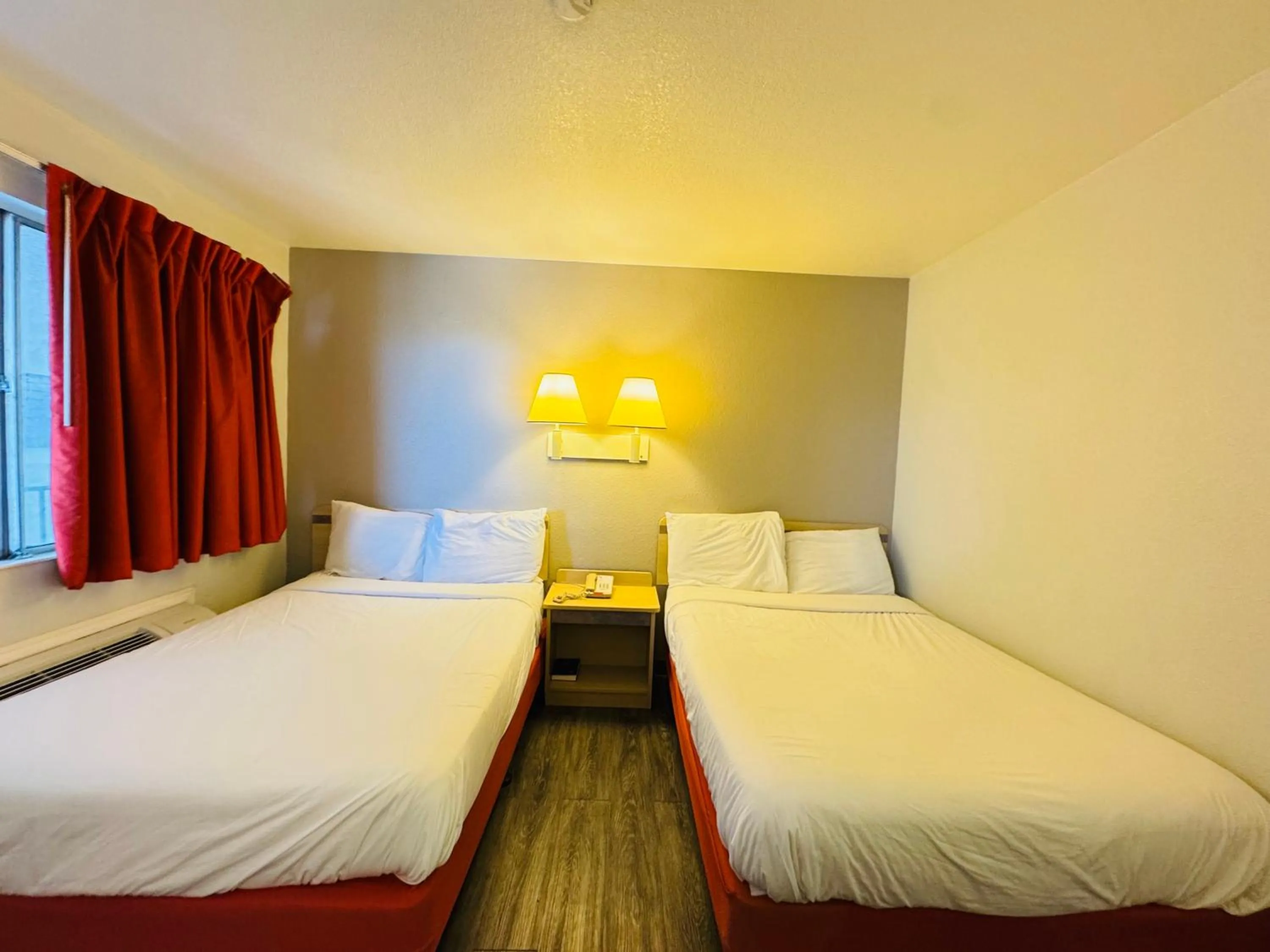 Quadruple Room - Non-Smoking in Studio 6 Casper WY