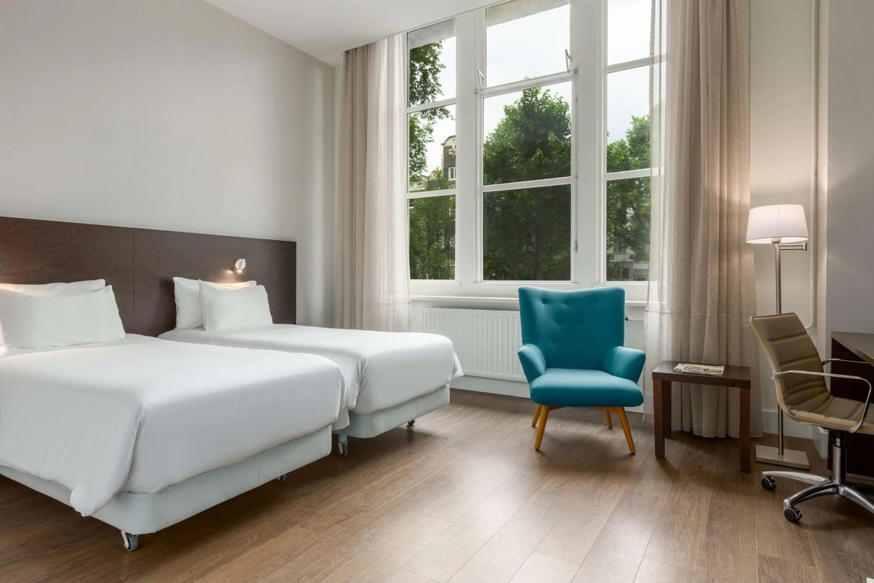 Superior Room with Canal View in NH City Centre Amsterdam