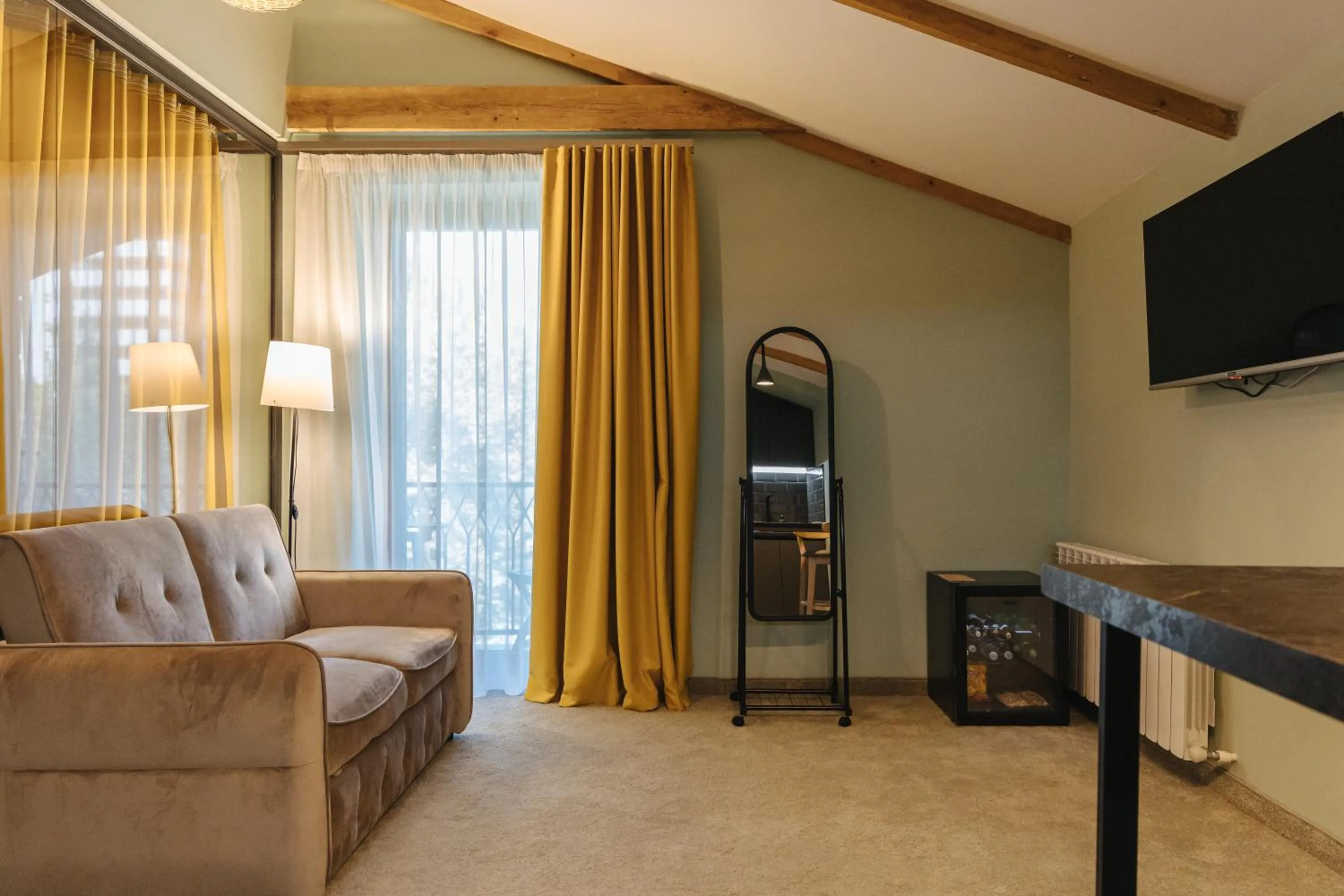 One-Bedroom Apartment - single occupancy in Ariam Boutique Hotel