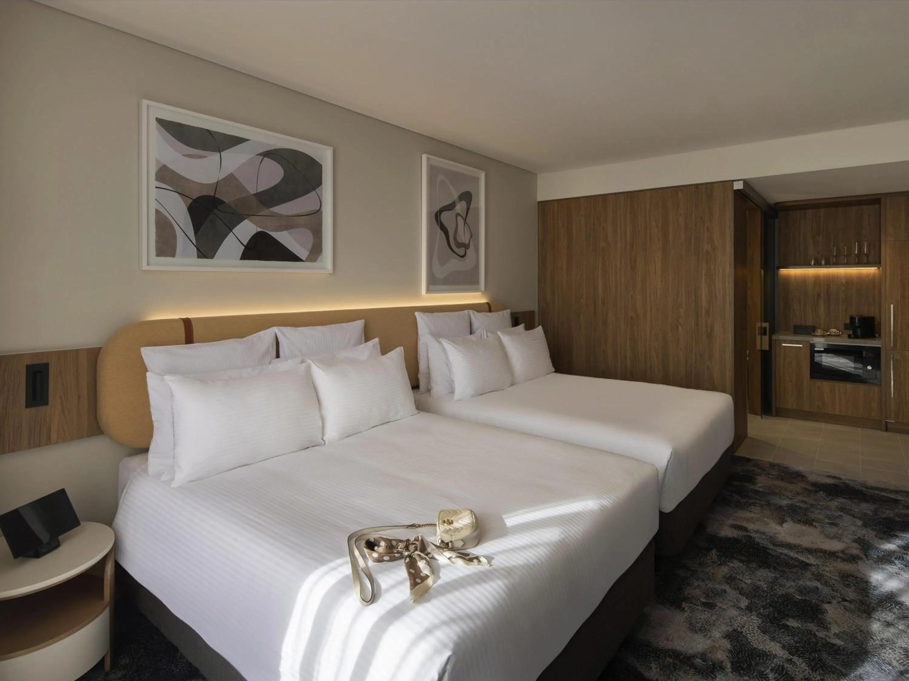 Junior Suite with 2 queen beds in Pullman Sydney Penrith