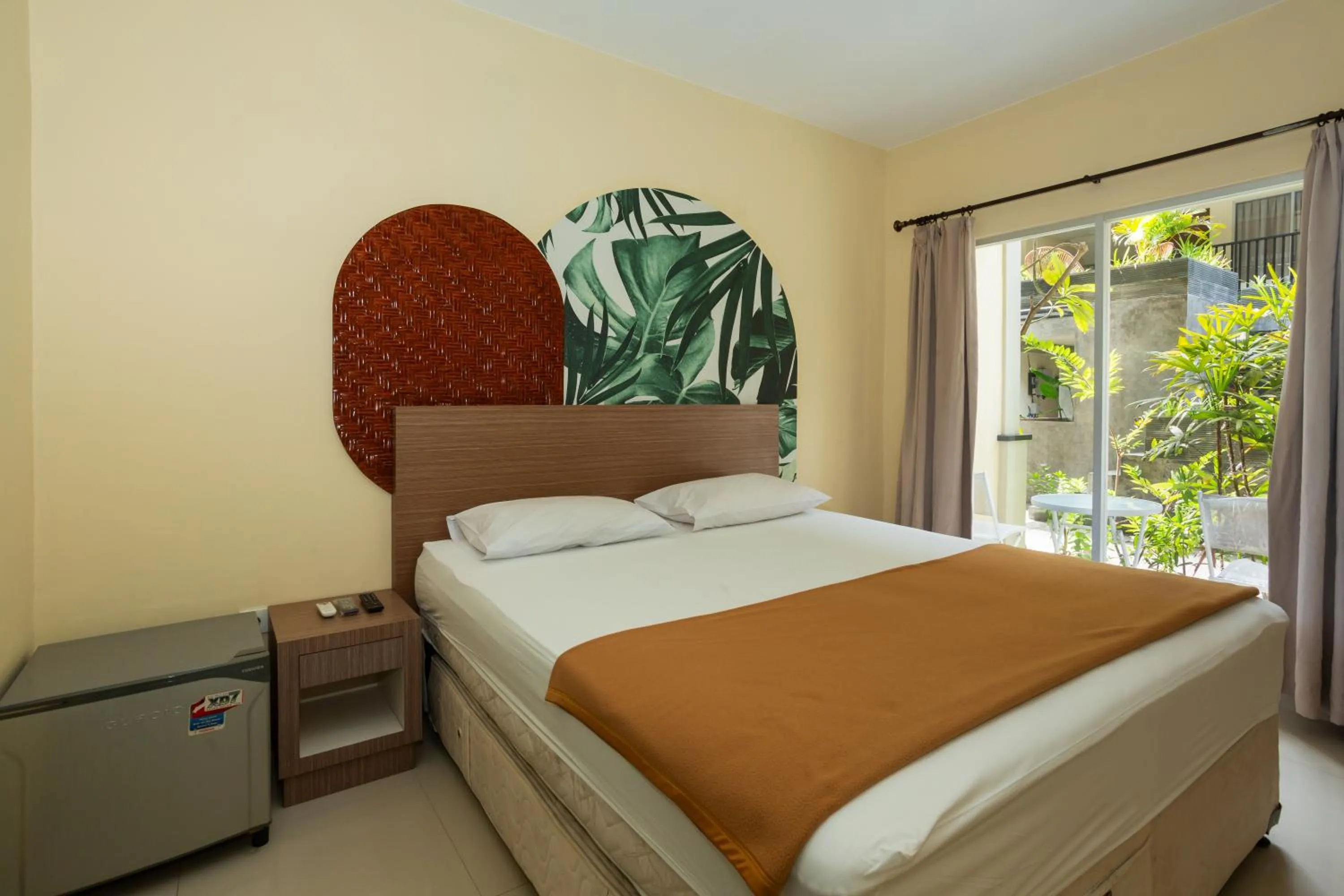 Deluxe King Room in Cove Kanaya