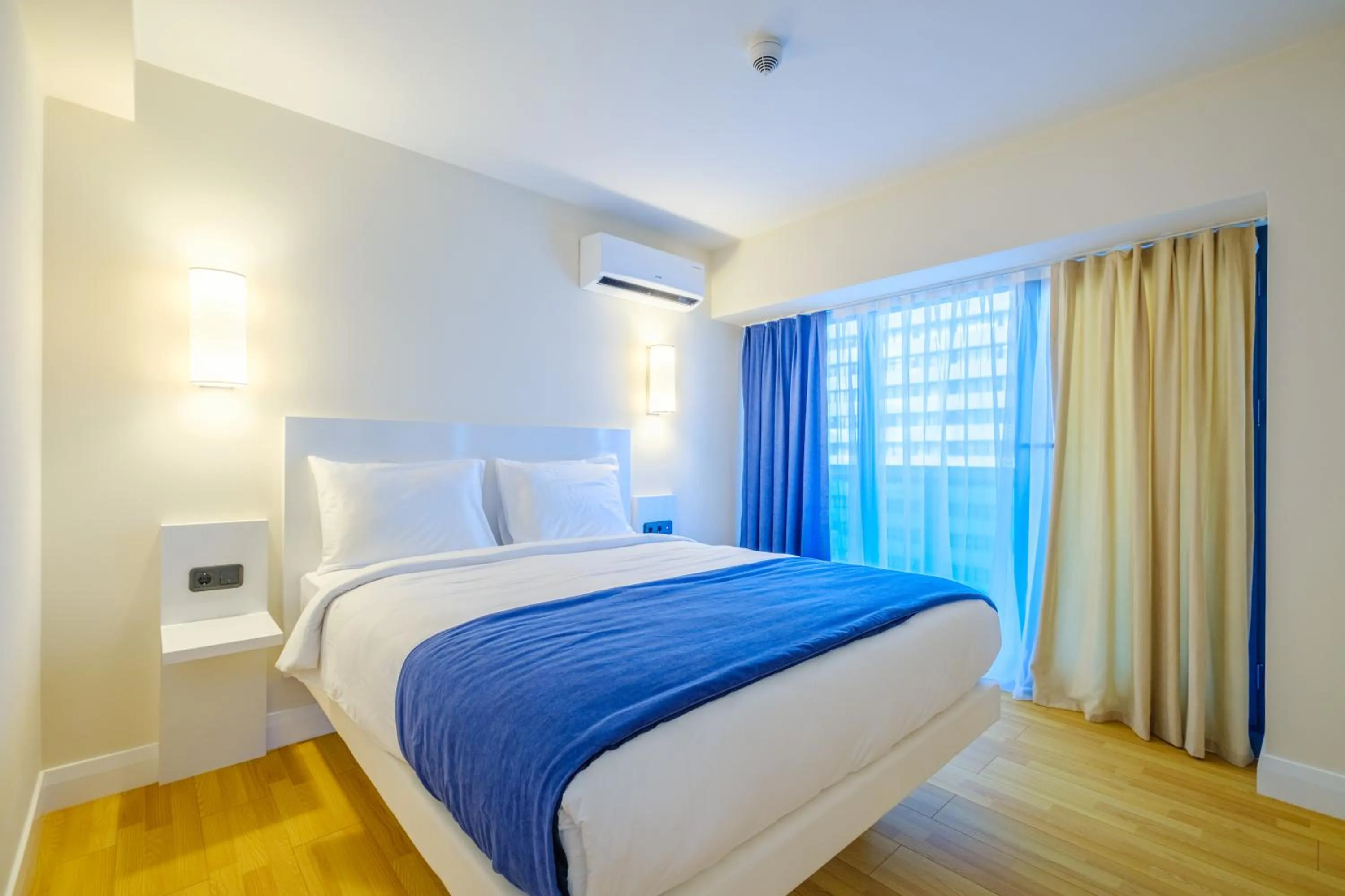 Deluxe Suite in Orbi City Hotel Official D Block