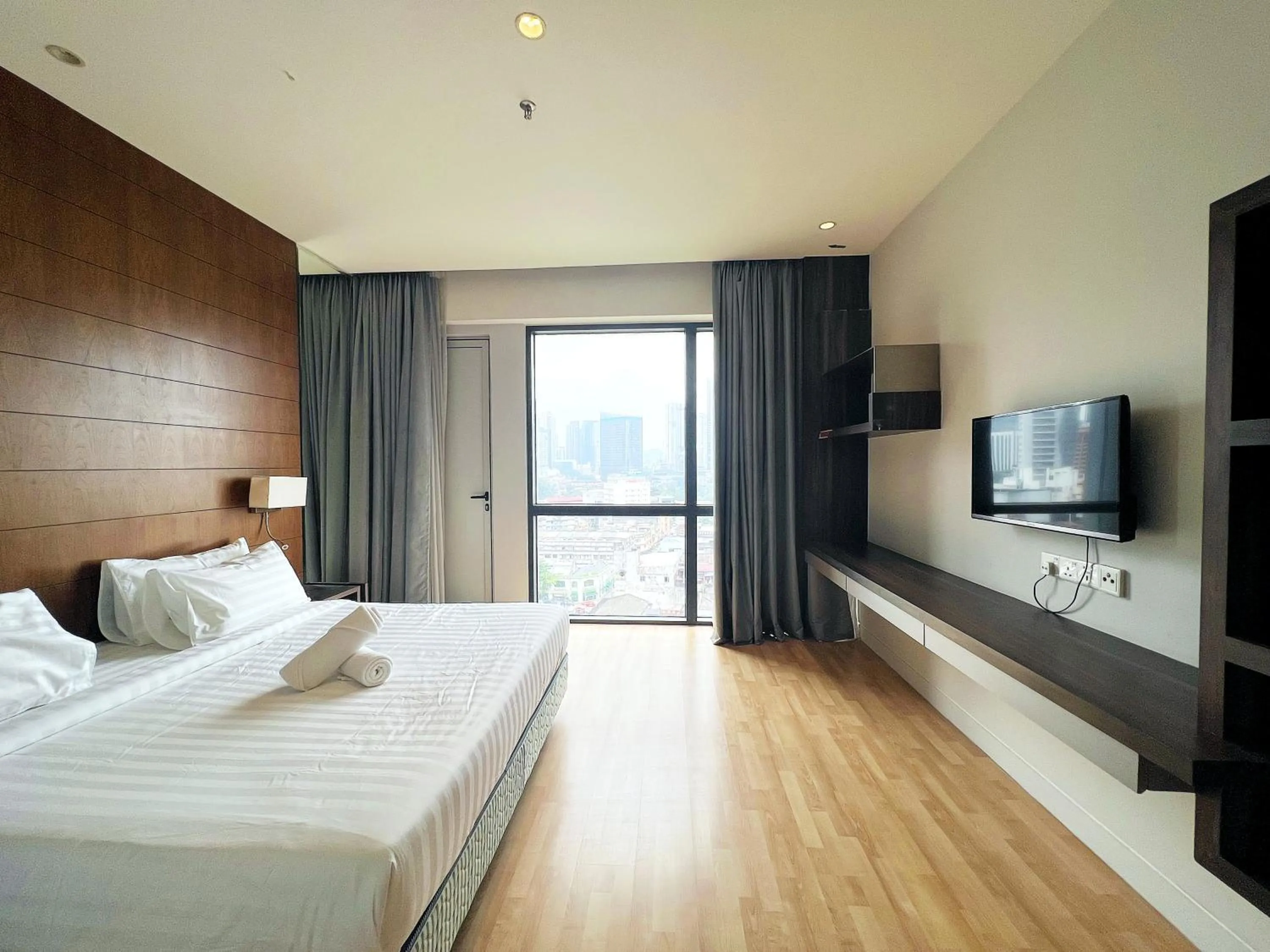 Deluxe King Suite in Infini Suites@ D'Majestic Place Kuala Lumpur
