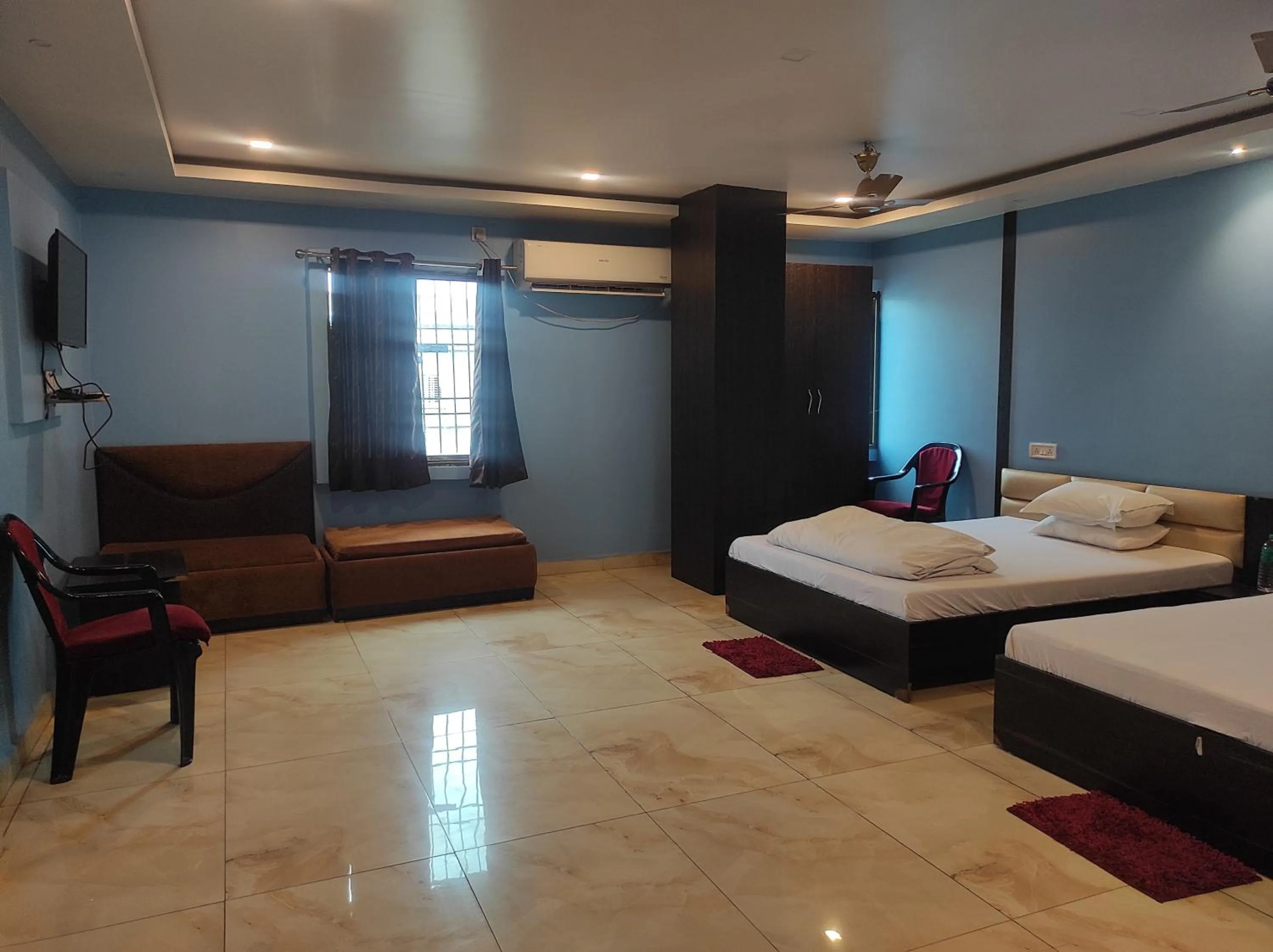 Suite - single occupancy in Hotel Bhagwani Palace