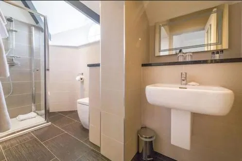 Executive Double Room in The Mount Country Manor Hotel & Golf Wolverhampton